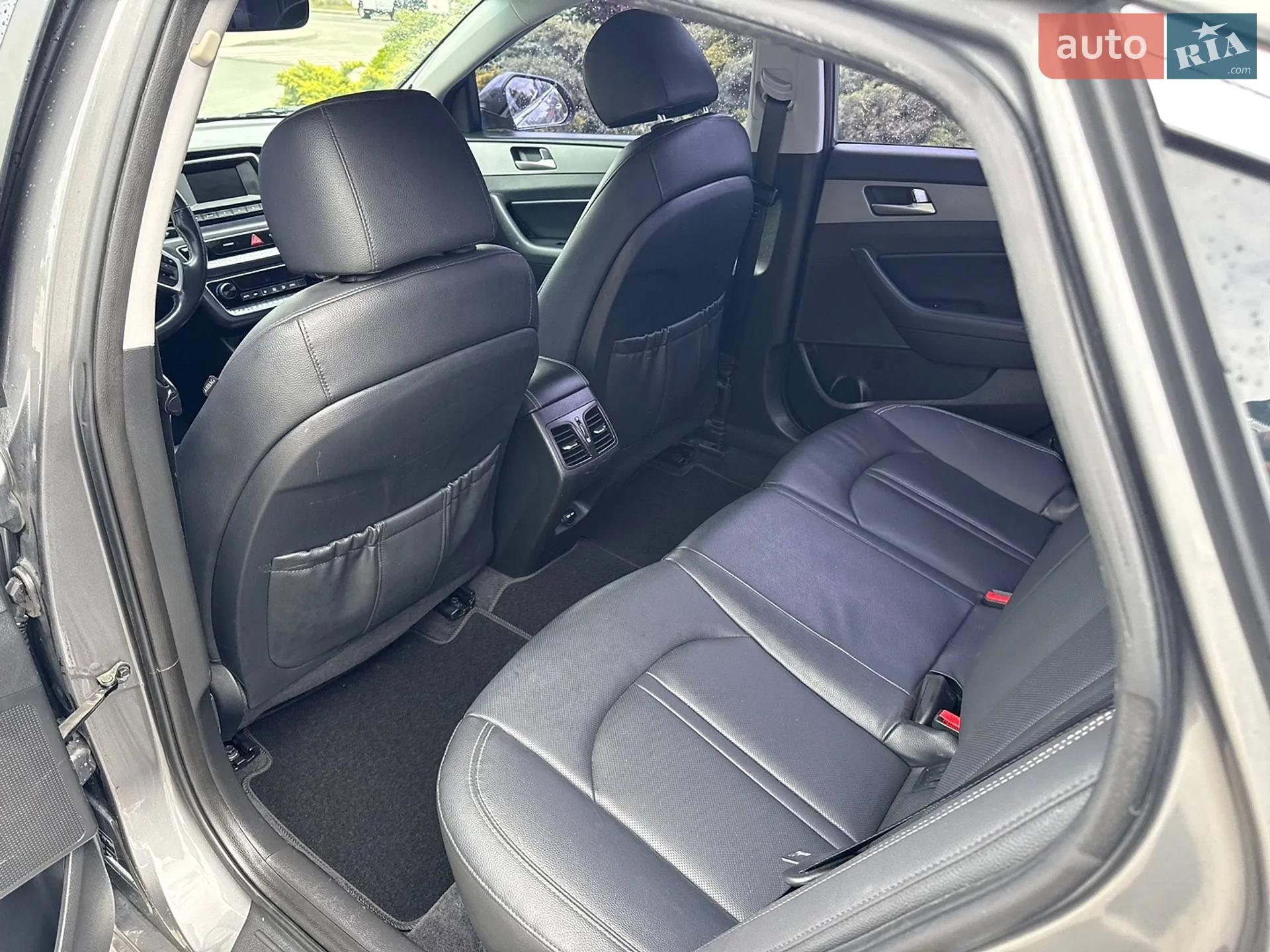 2018 Hyundai Sonata - мініатюра 30