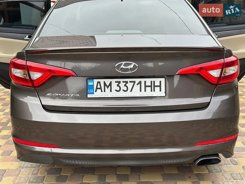 Hyundai Sonata