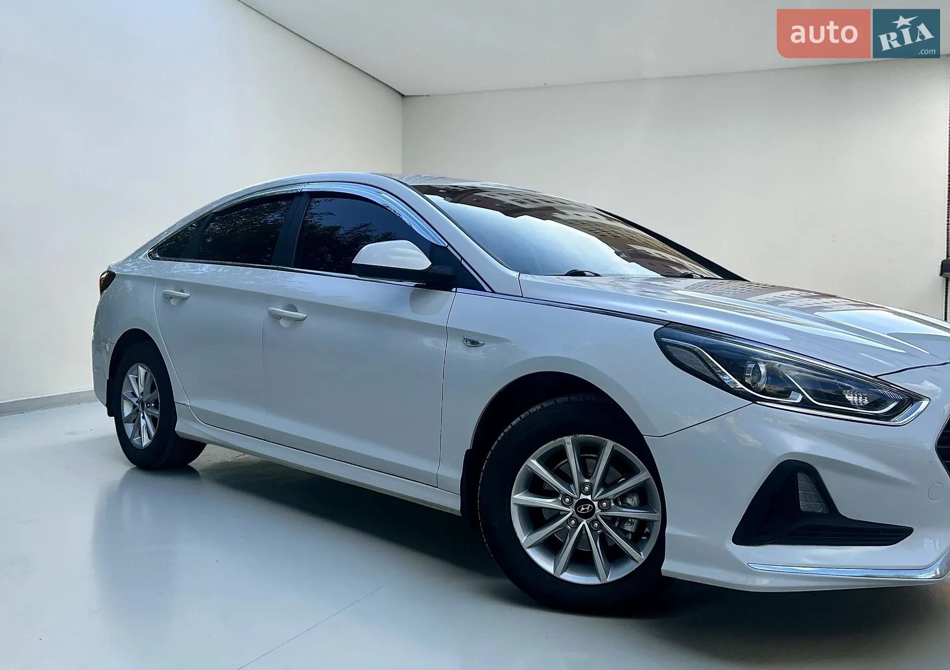 2017 Hyundai Sonata - мініатюра 10