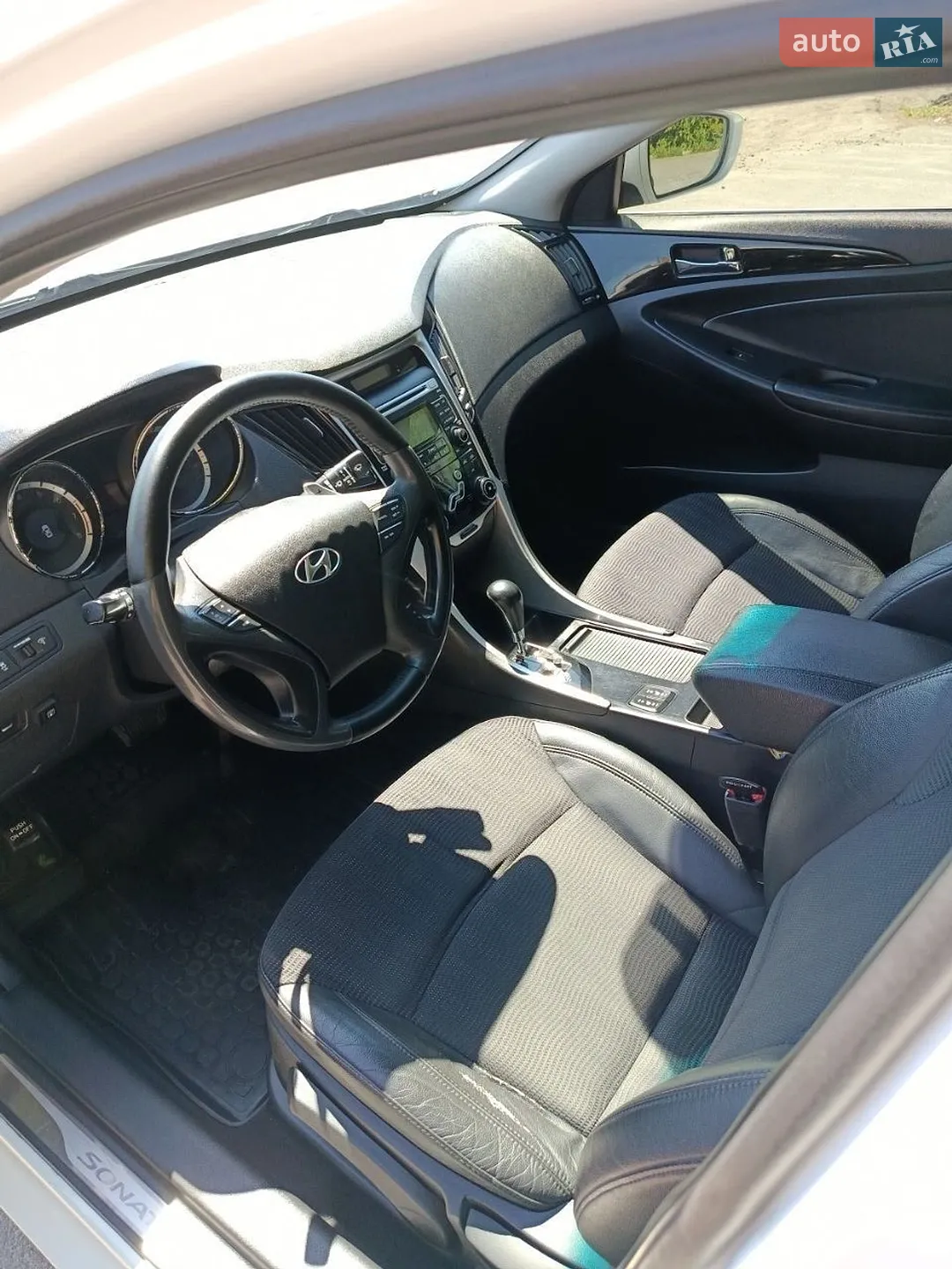 2011 Hyundai Sonata - мініатюра 15