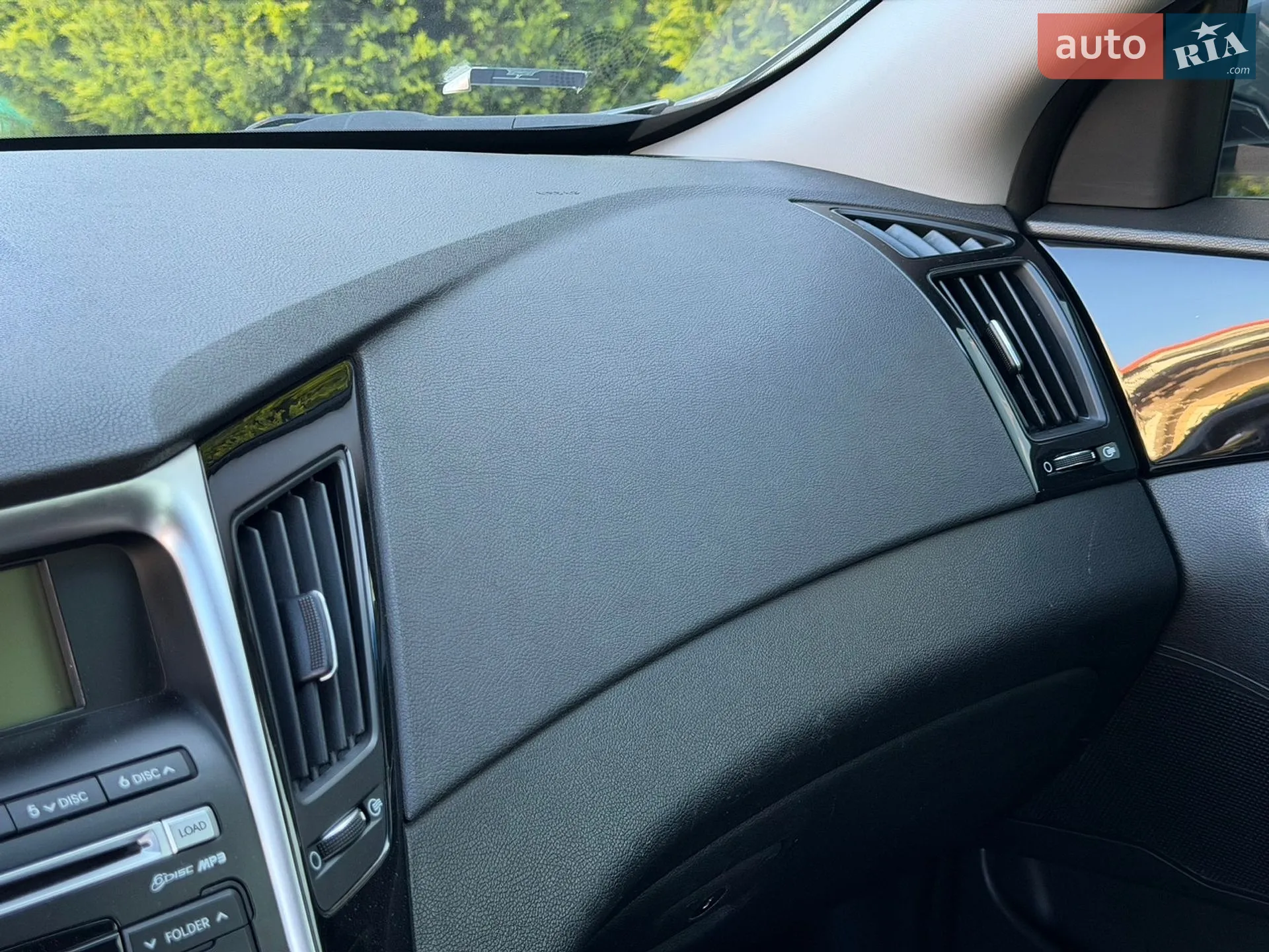 2010 Hyundai Sonata - мініатюра 42