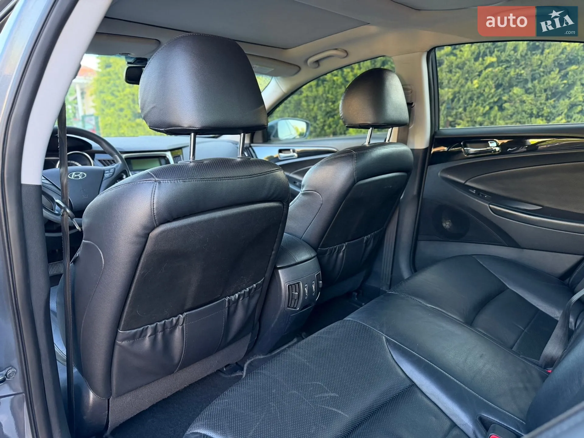 2010 Hyundai Sonata - мініатюра 27