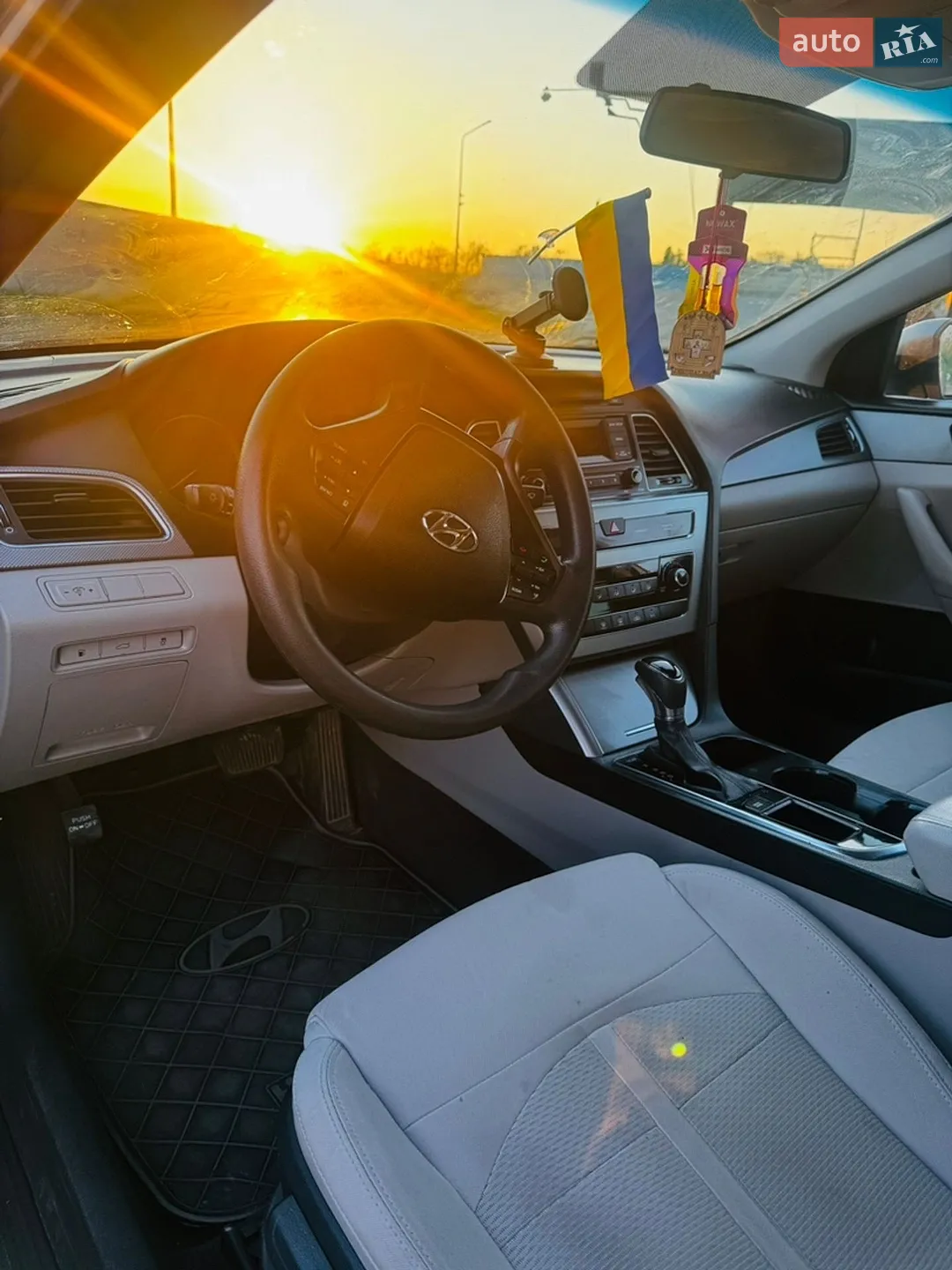 2014 Hyundai Sonata - мініатюра 8