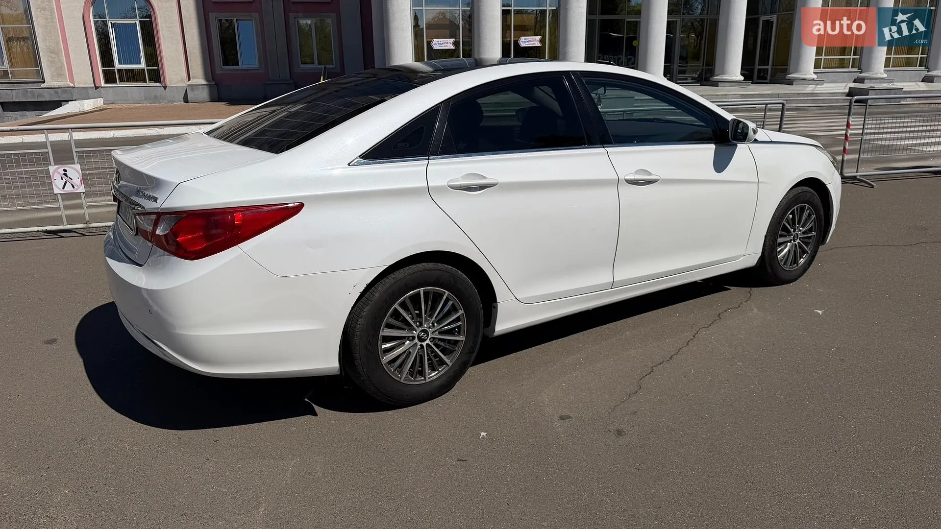 2011 Hyundai Sonata - мініатюра 3