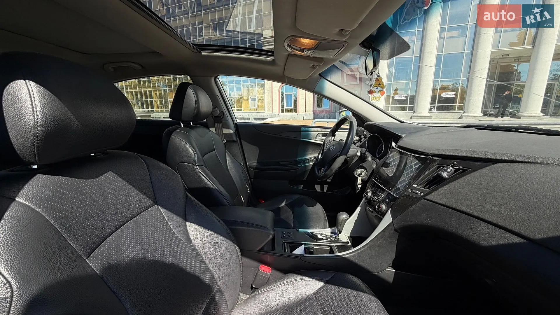2011 Hyundai Sonata - мініатюра 15