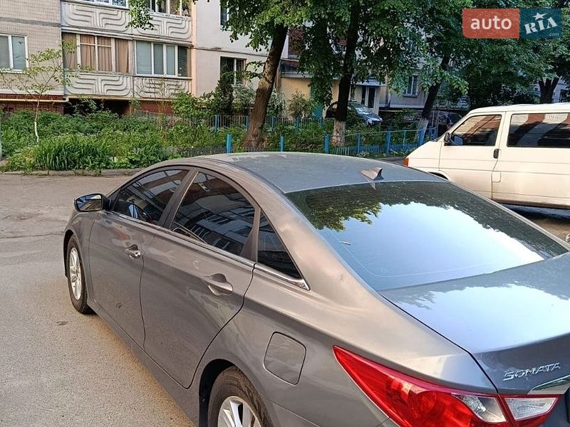Седан Hyundai Sonata 2014 в Киеве