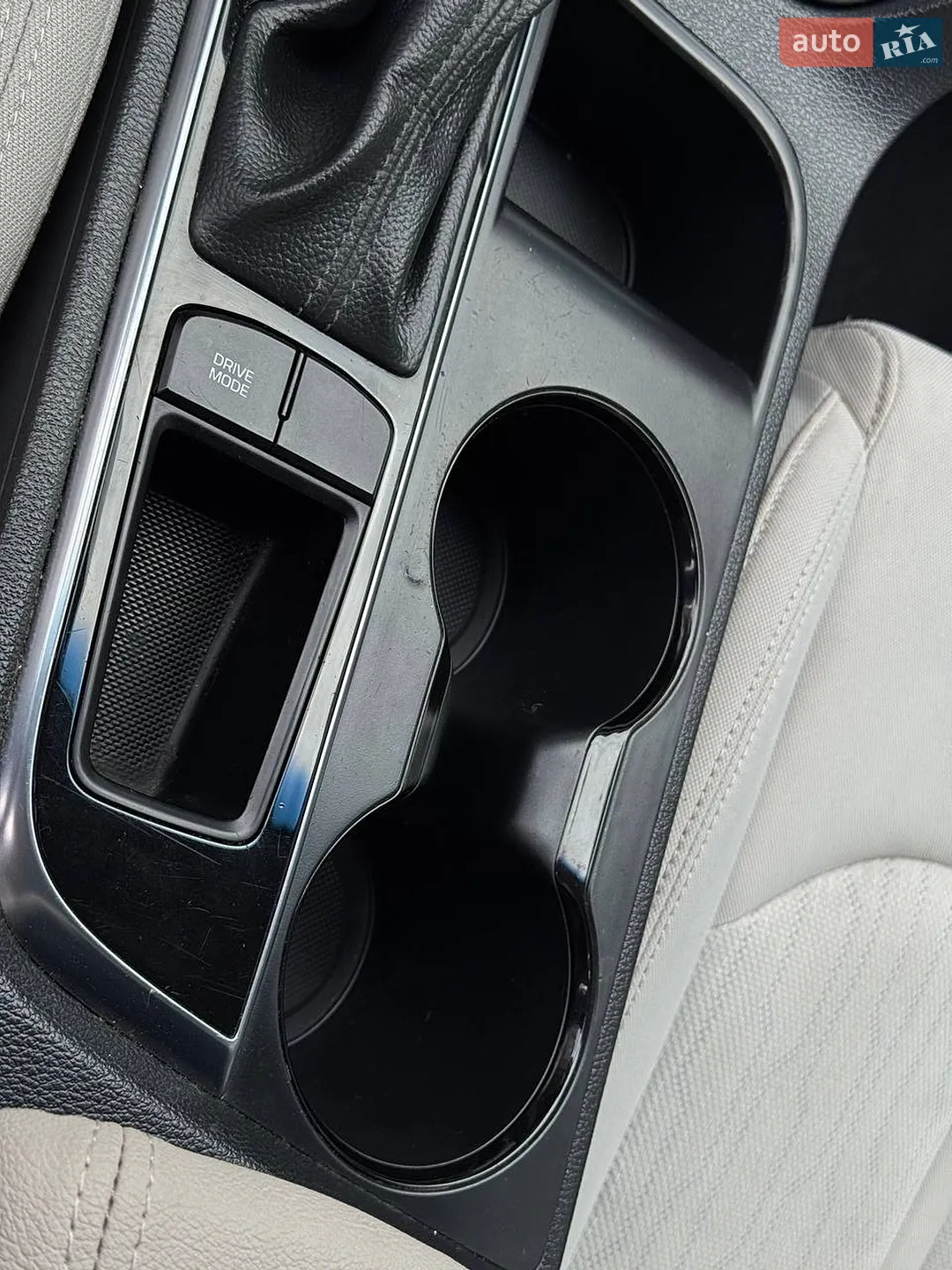 2016 Hyundai Sonata - мініатюра 41