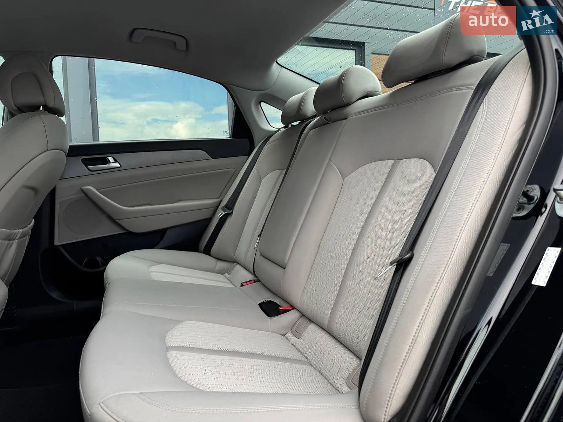 2016 Hyundai Sonata - мініатюра 55