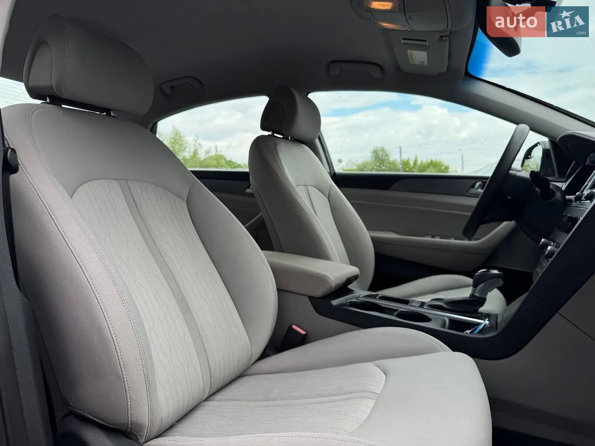 2016 Hyundai Sonata - мініатюра 75