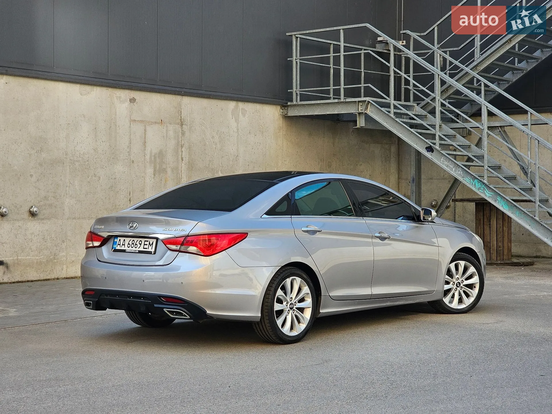 2010 Hyundai Sonata - мініатюра 5