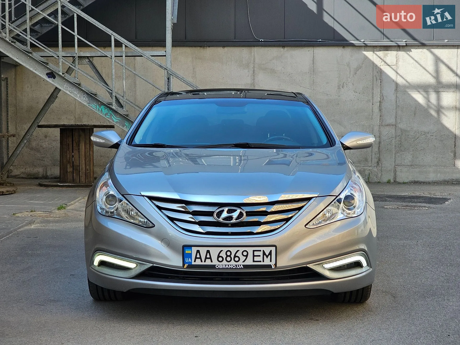 2010 Hyundai Sonata - мініатюра 8
