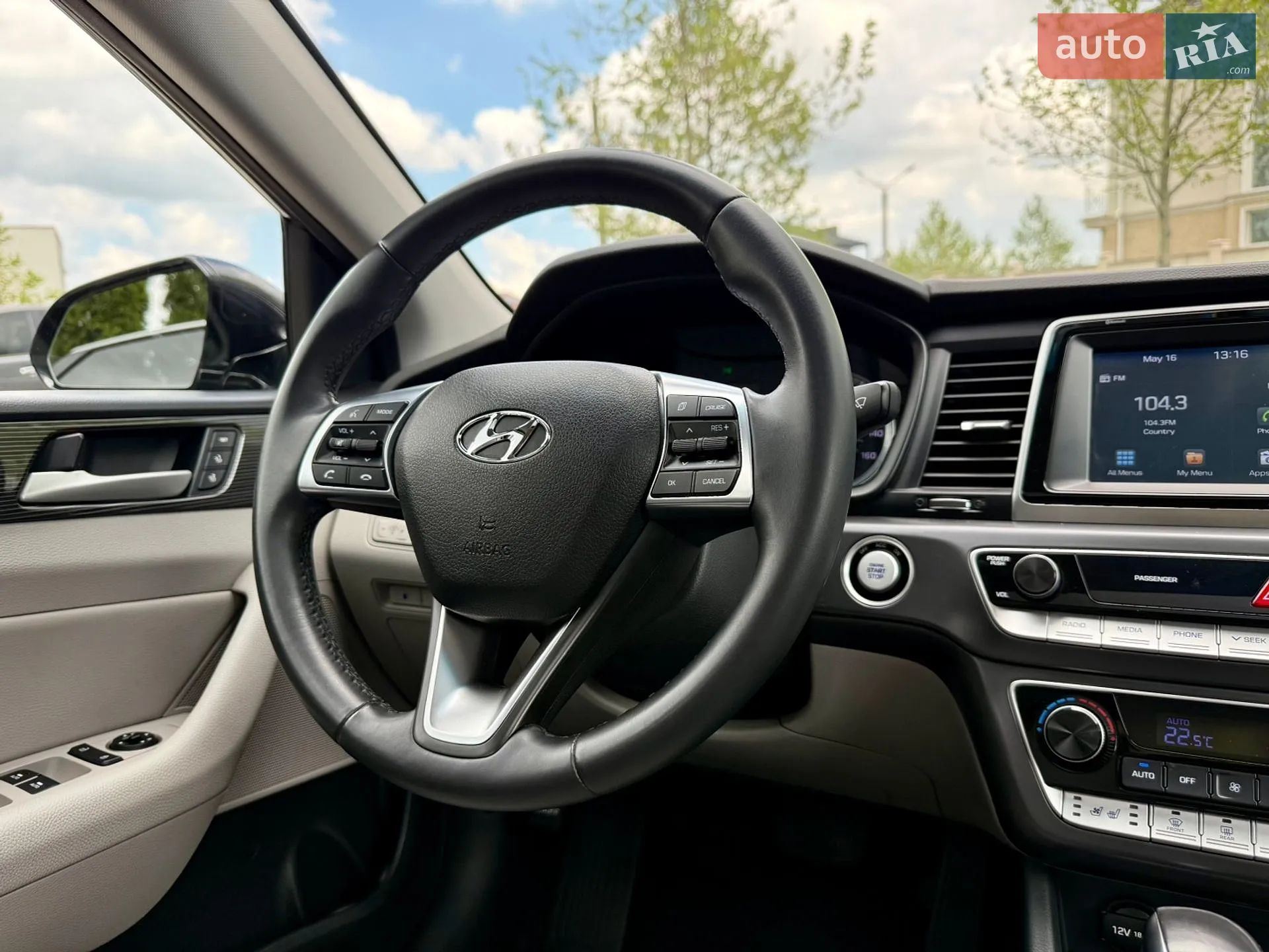 2017 Hyundai Sonata - мініатюра 47