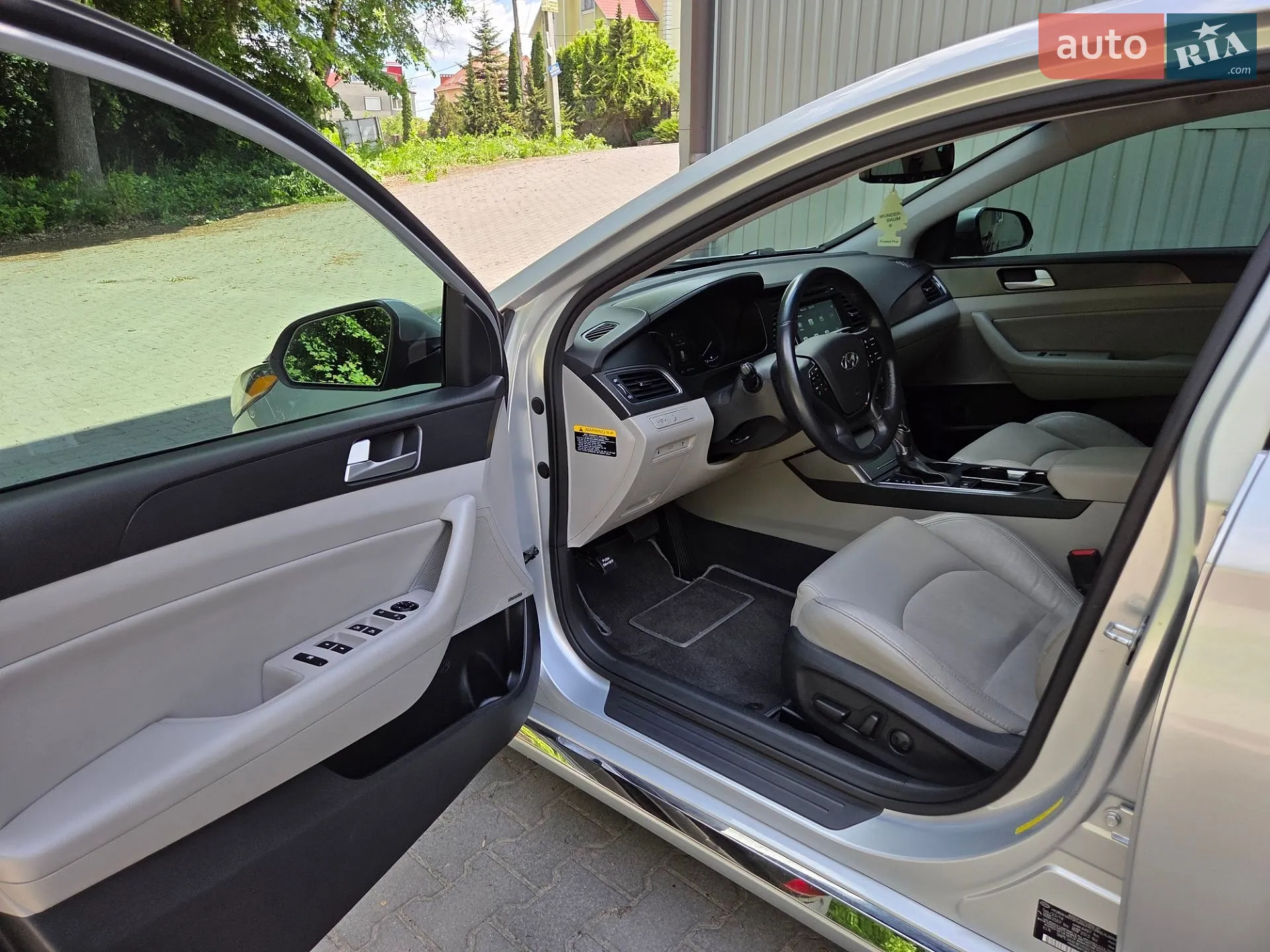 2014 Hyundai Sonata - мініатюра 22