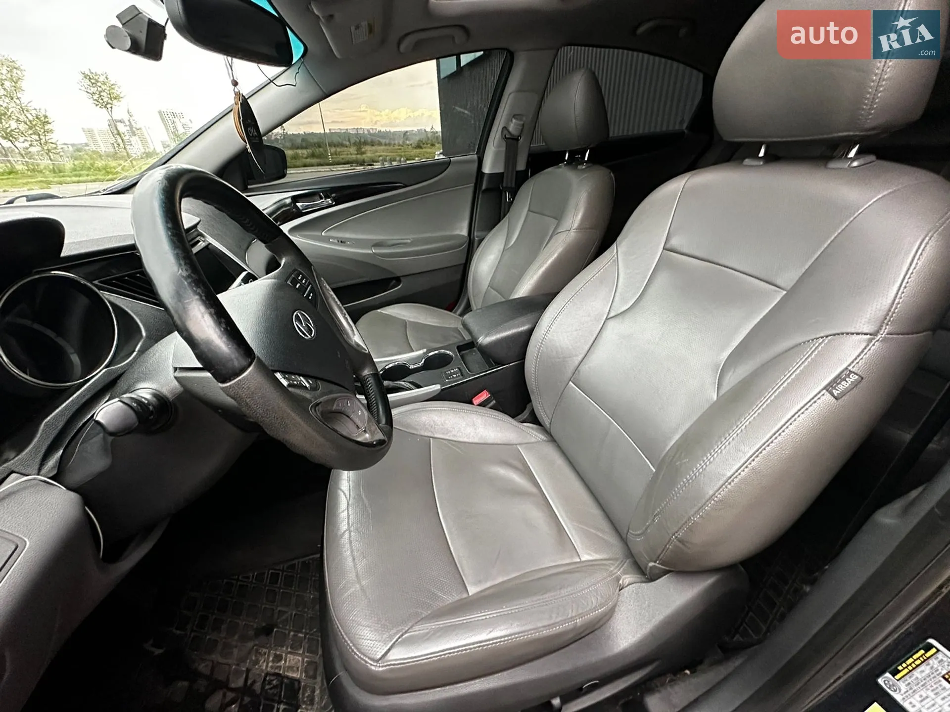 2011 Hyundai Sonata - мініатюра 14
