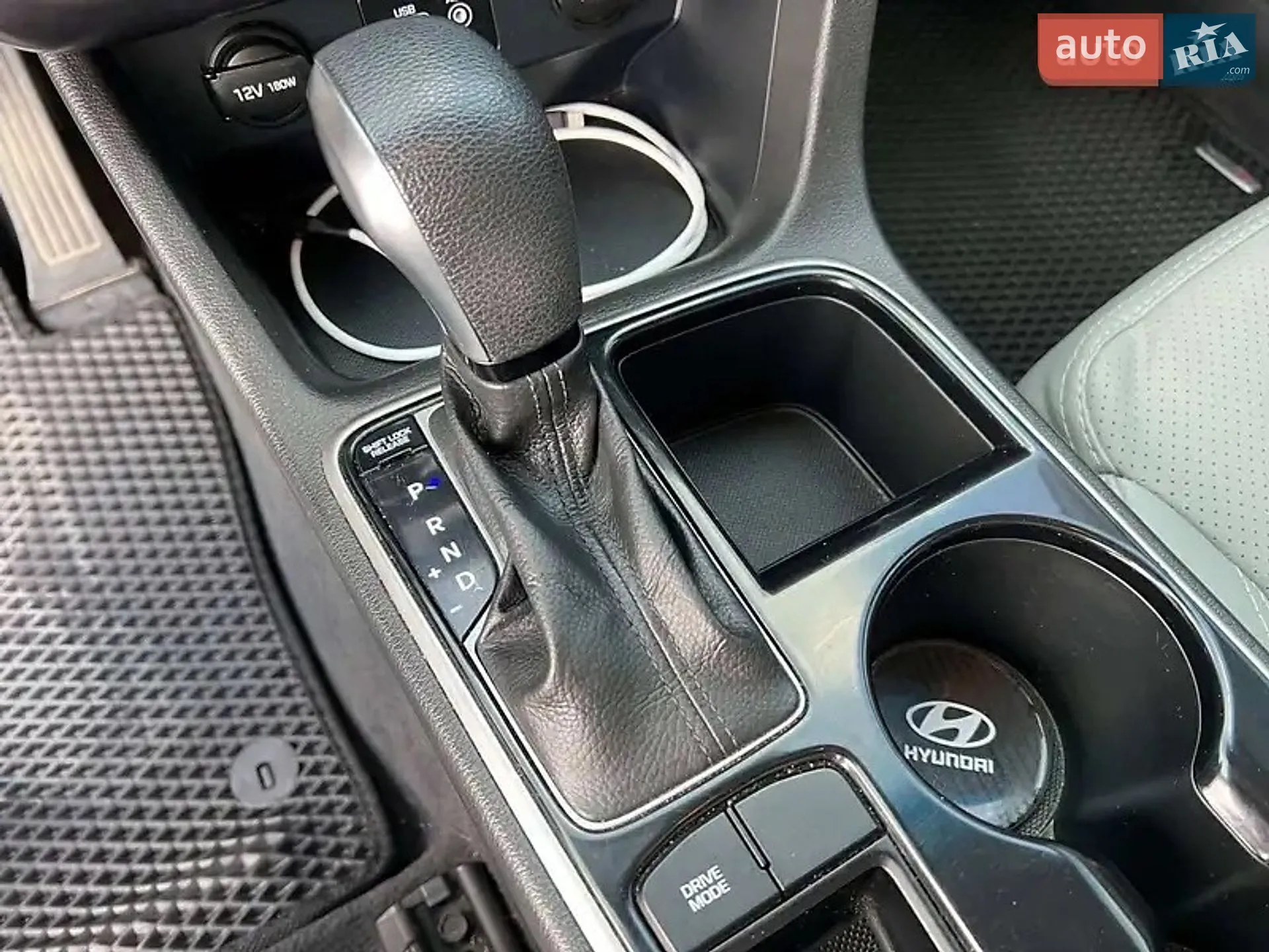 2018 Hyundai Sonata - мініатюра 26