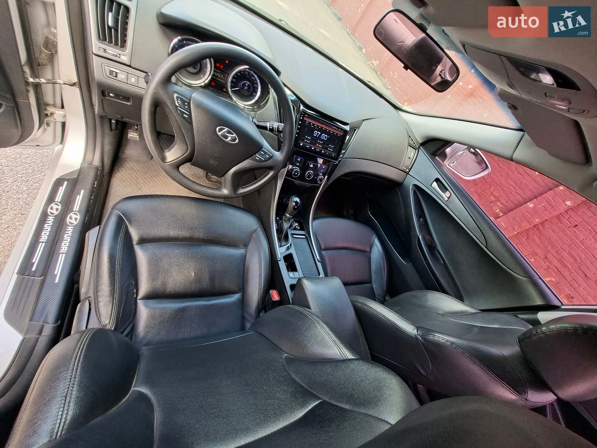 2016 Hyundai Sonata - мініатюра 12