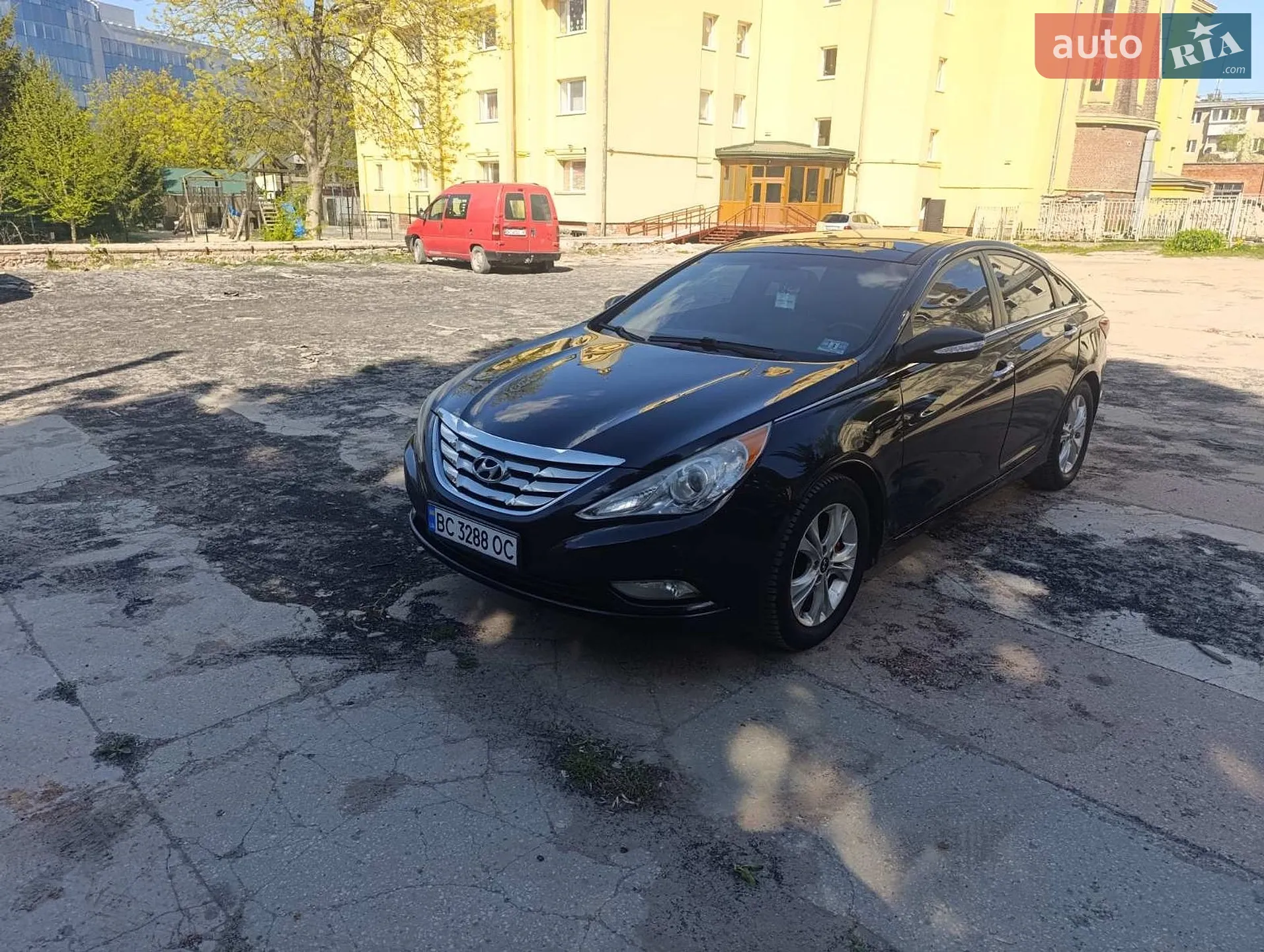 2011 Hyundai Sonata - мініатюра 4