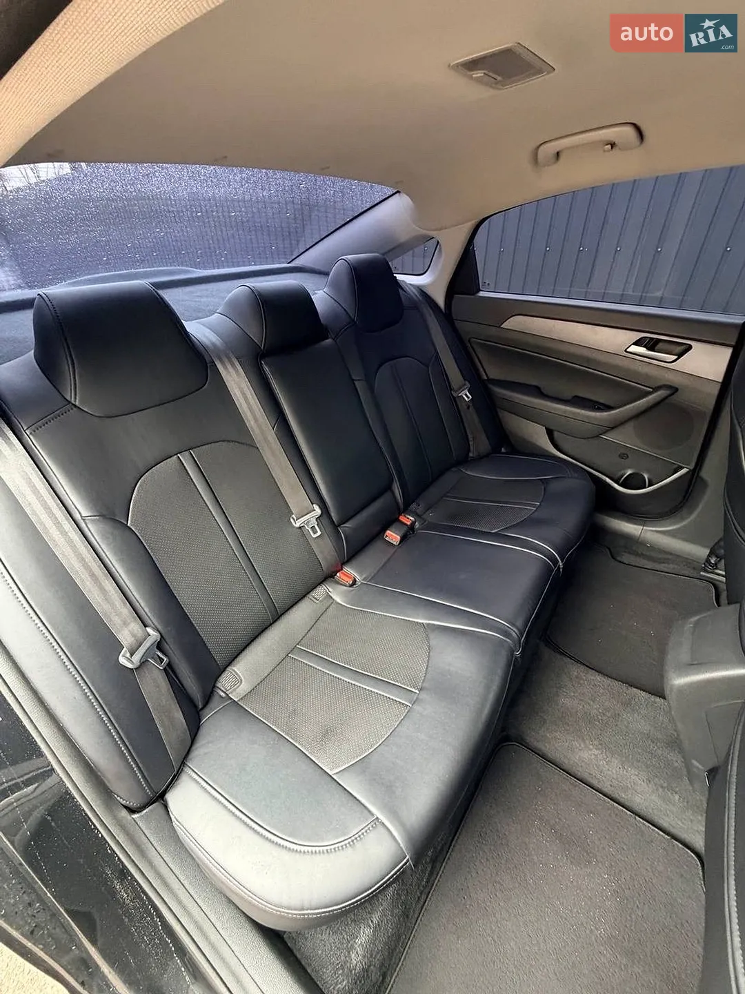 2017 Hyundai Sonata - мініатюра 24