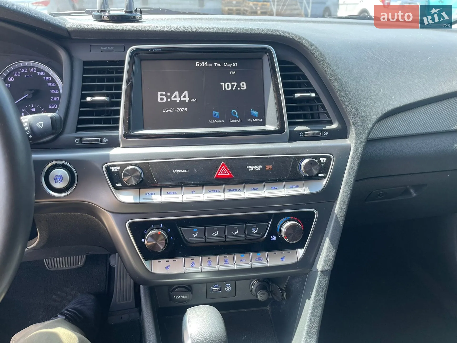 2018 Hyundai Sonata - мініатюра 25