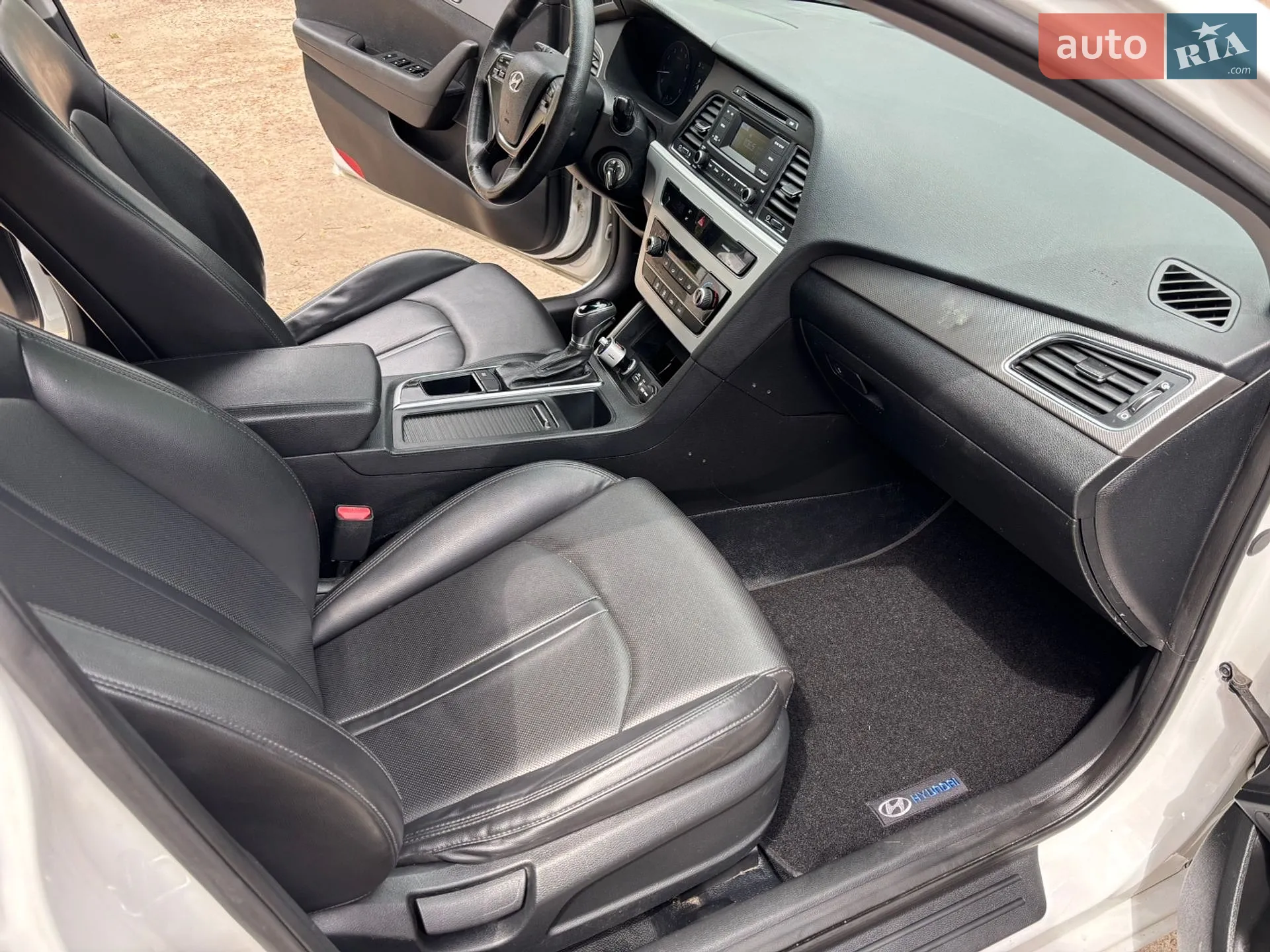 2016 Hyundai Sonata - мініатюра 23