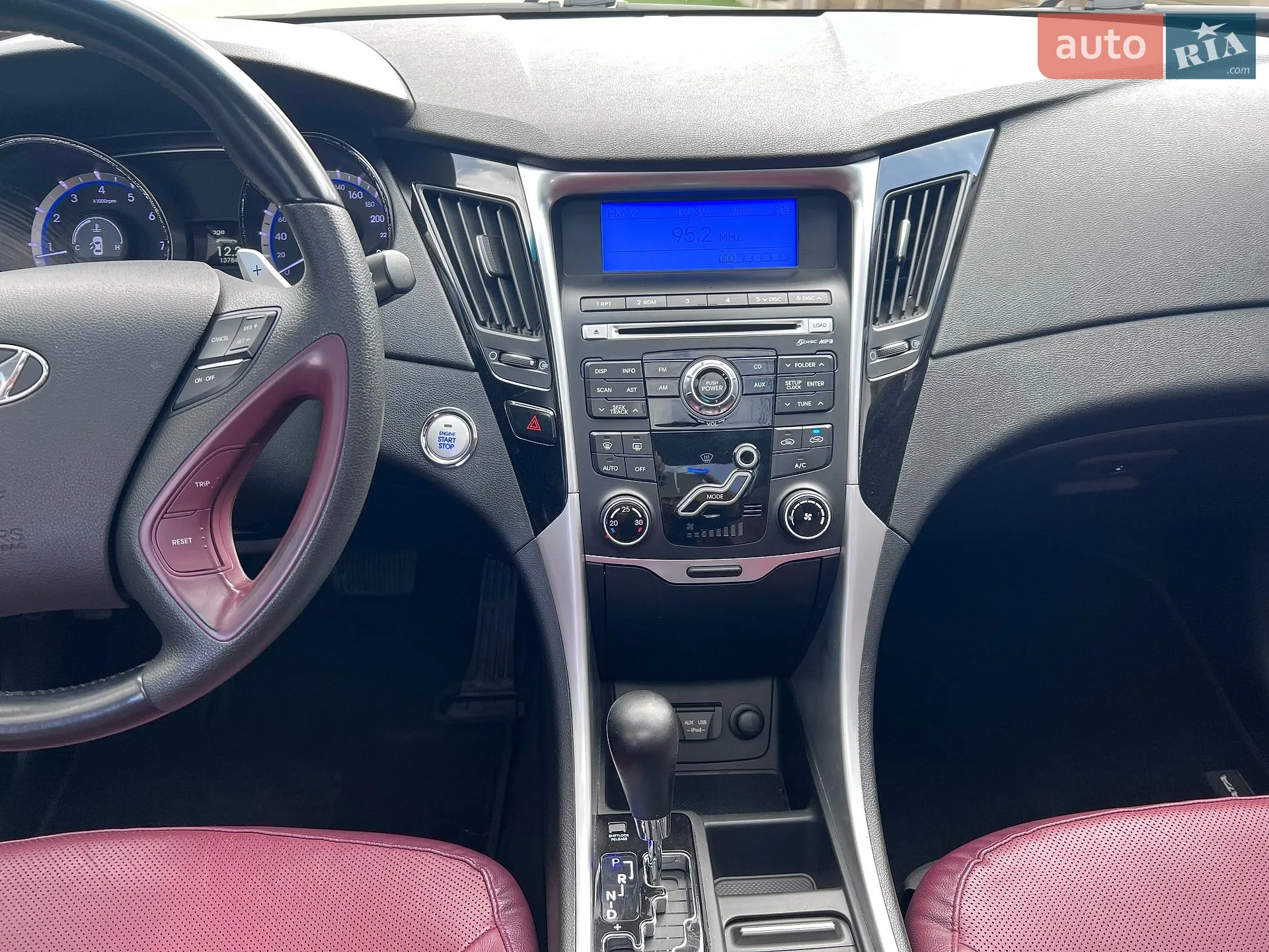 2011 Hyundai Sonata - мініатюра 34