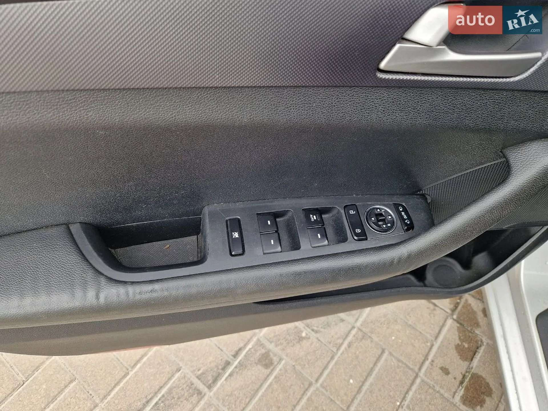 2016 Hyundai Sonata - мініатюра 14