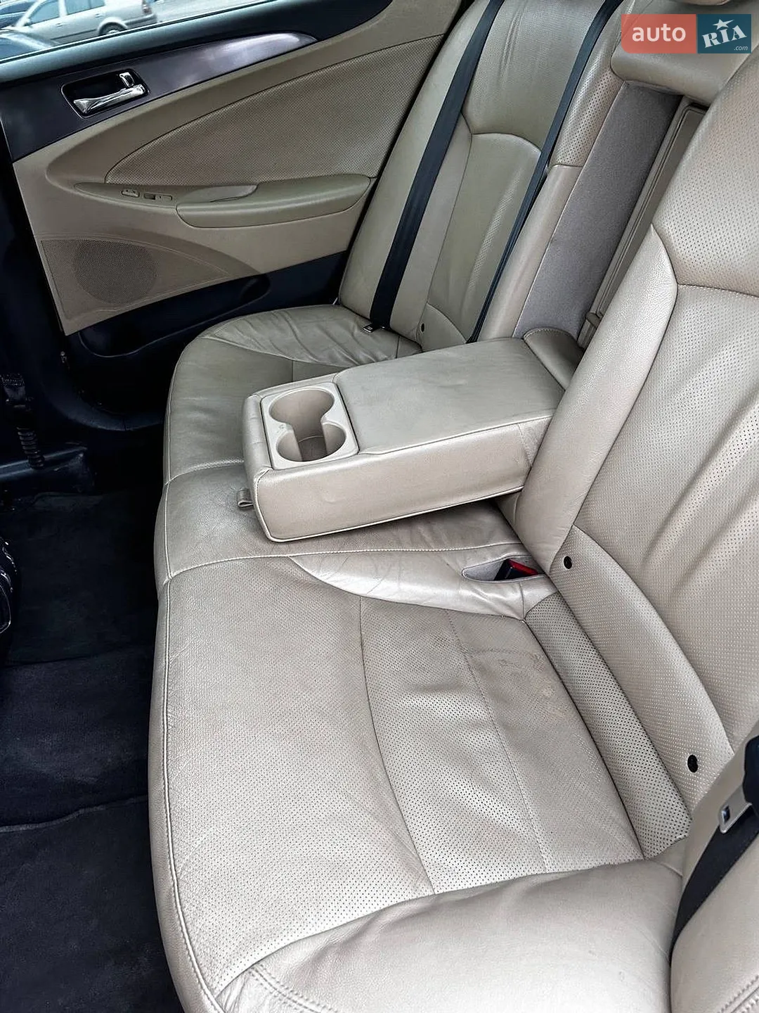 2012 Hyundai Sonata - мініатюра 11