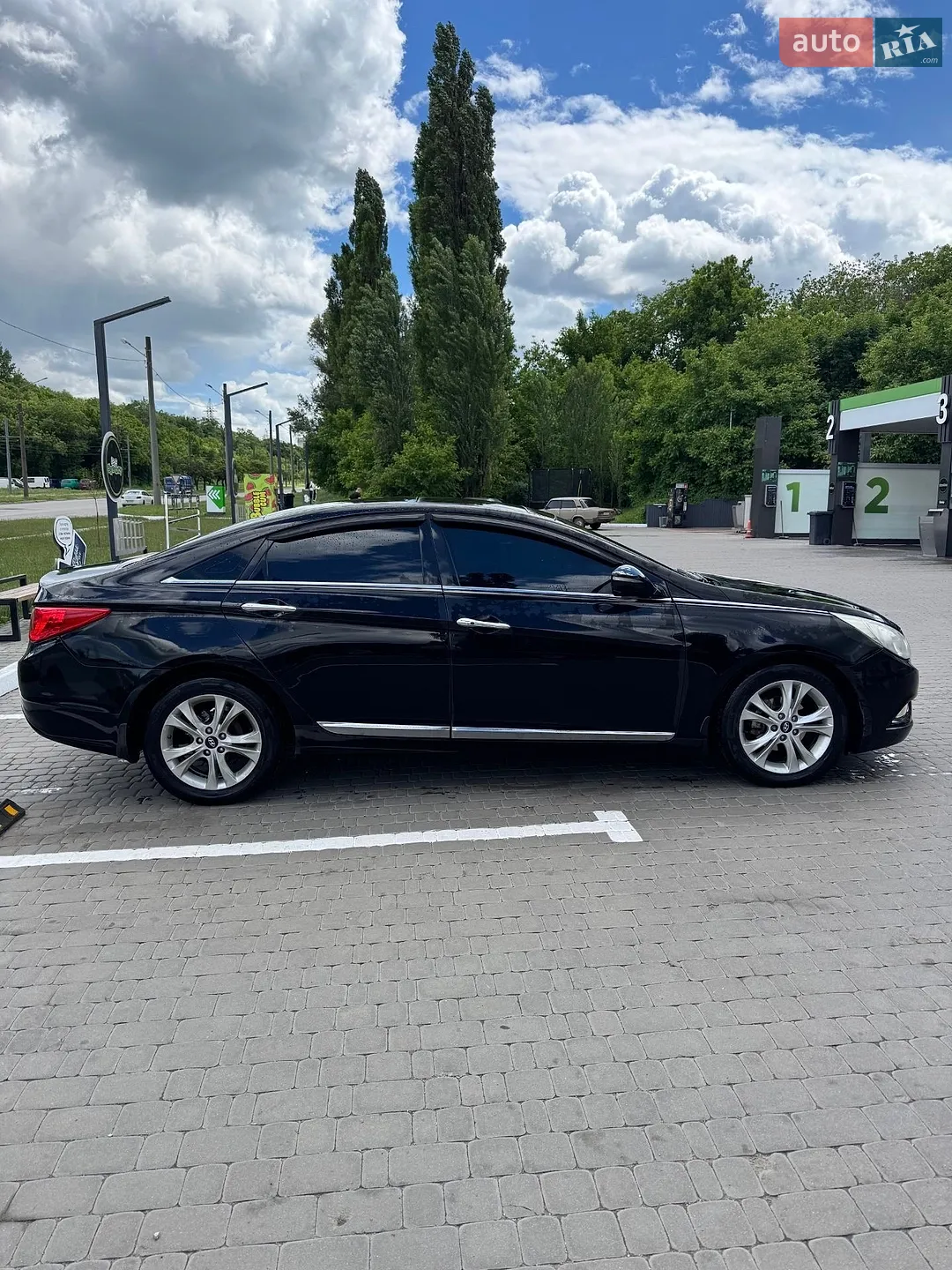 2010 Hyundai Sonata - мініатюра 4