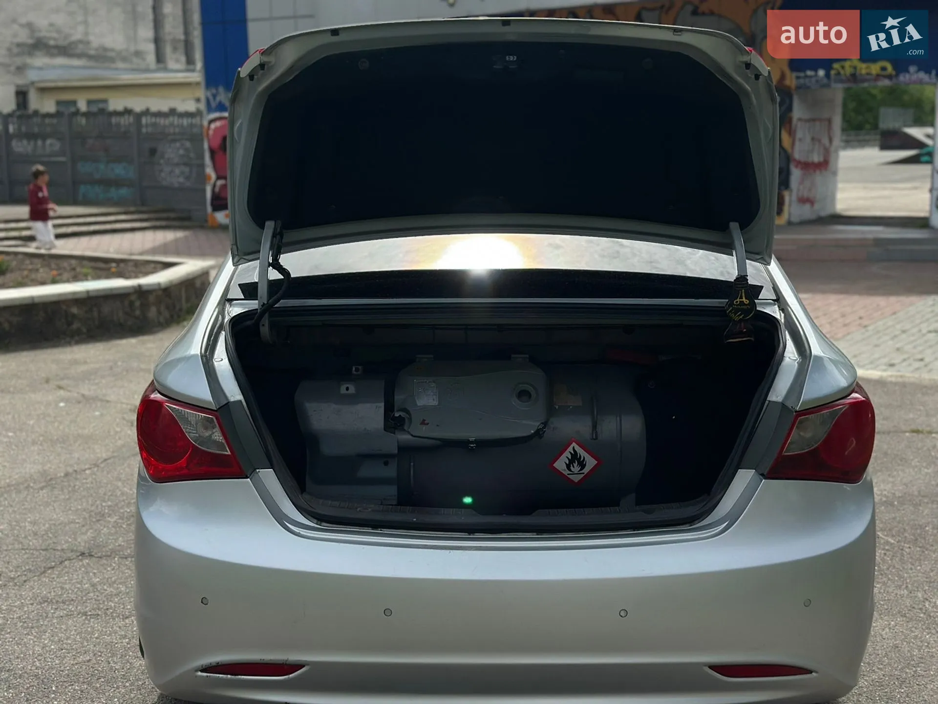 2013 Hyundai Sonata - мініатюра 16