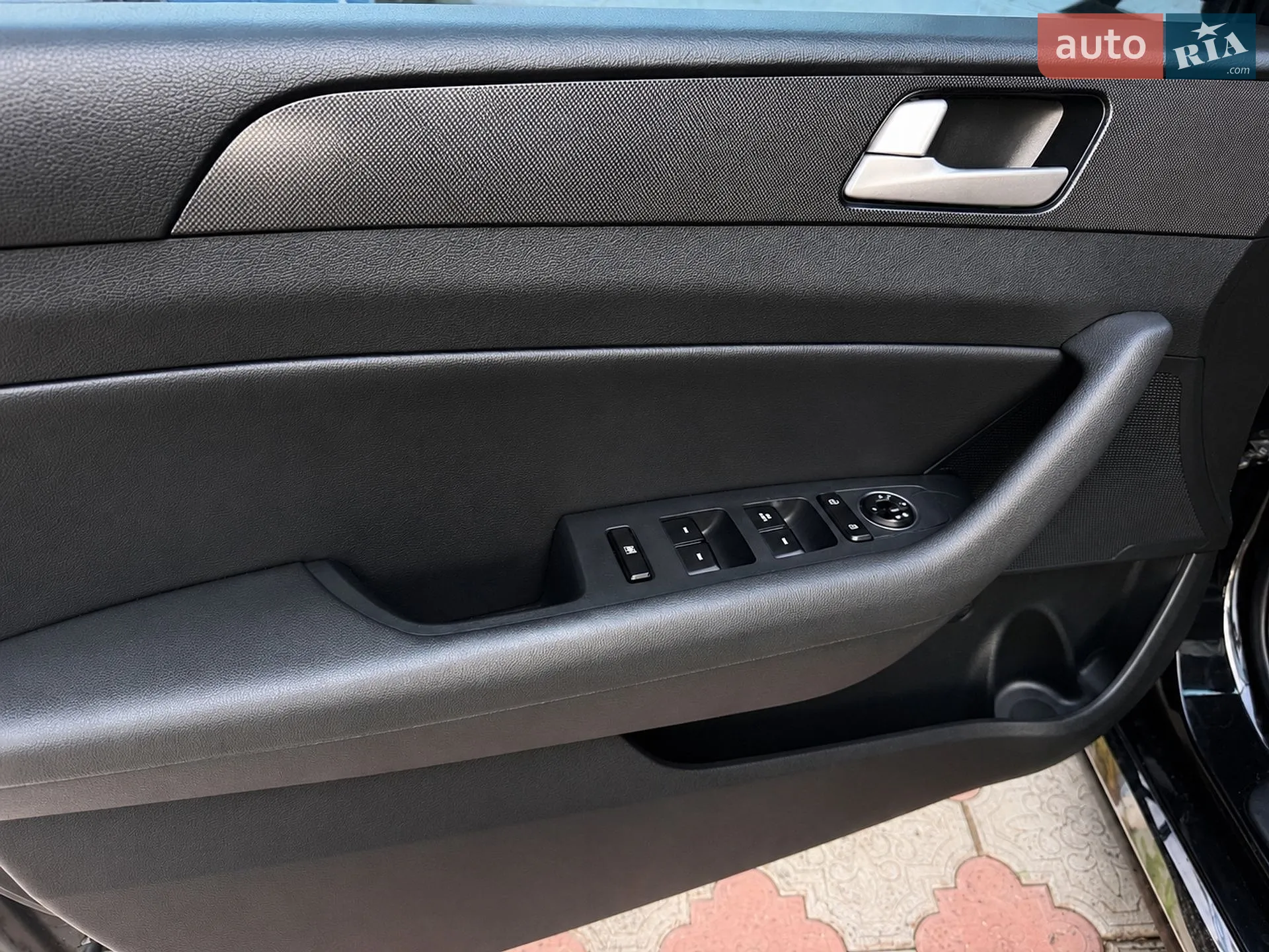 2016 Hyundai Sonata - мініатюра 16