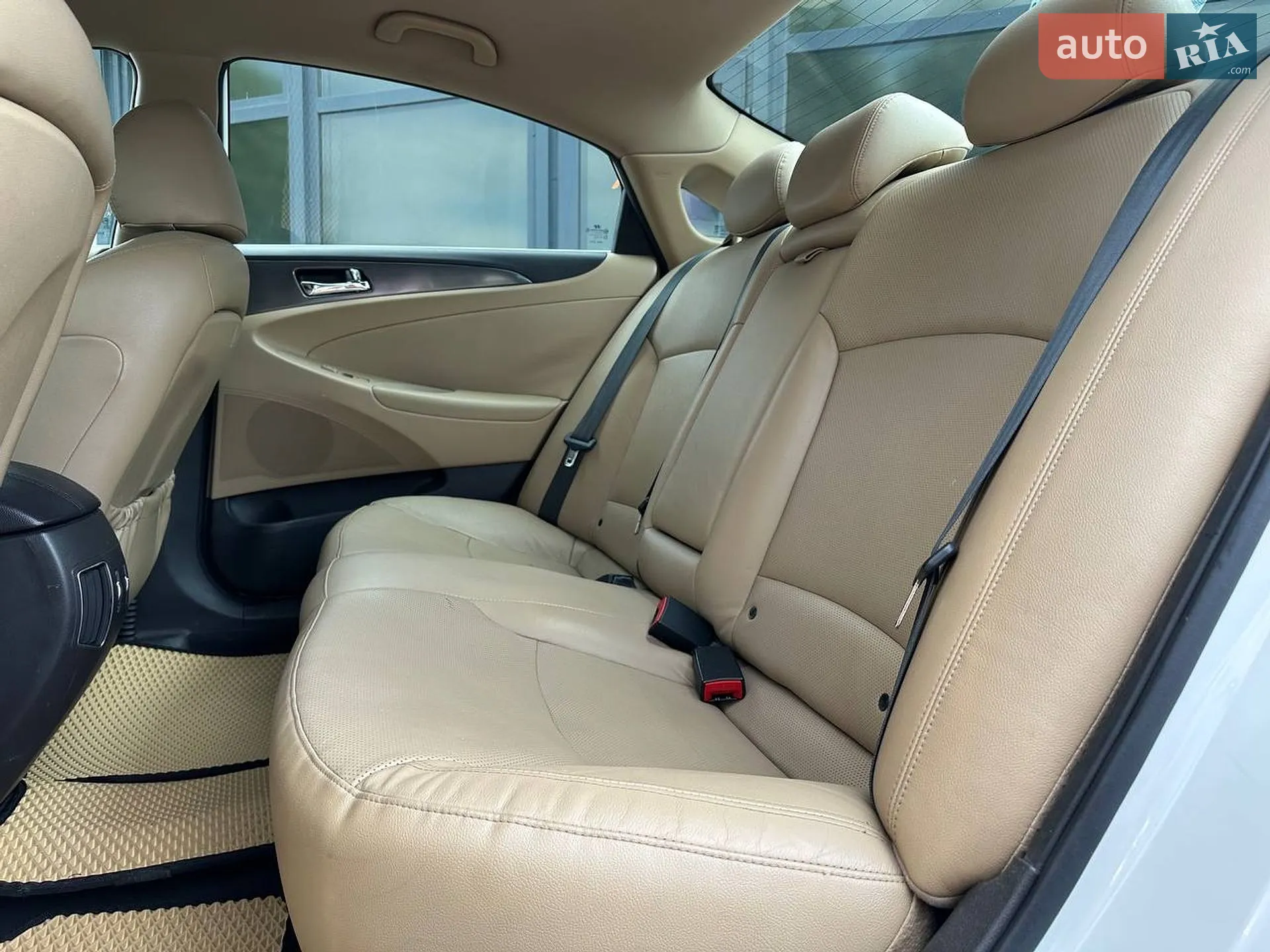 2012 Hyundai Sonata - мініатюра 17