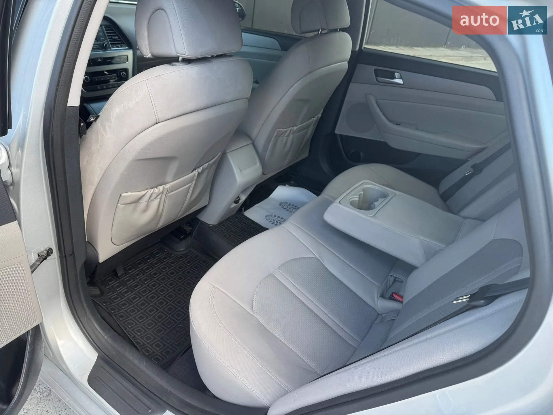 2015 Hyundai Sonata - мініатюра 30