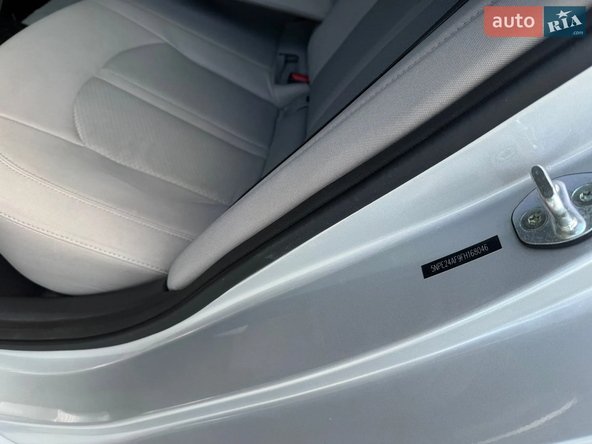 2015 Hyundai Sonata - мініатюра 32
