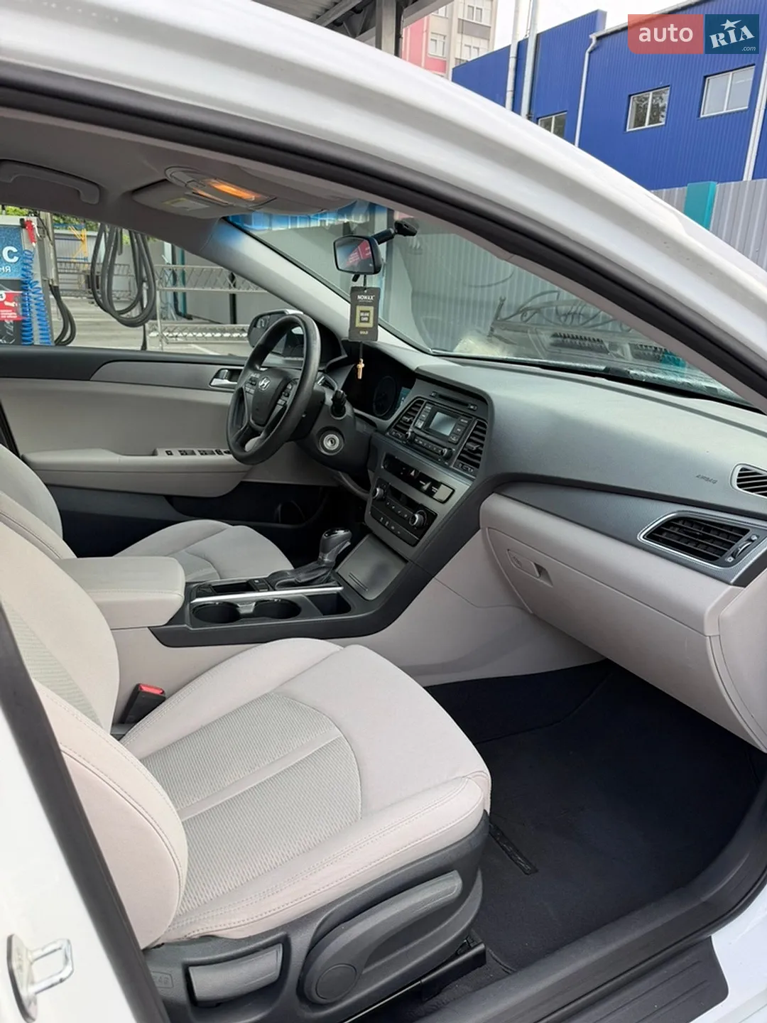 2014 Hyundai Sonata - мініатюра 16