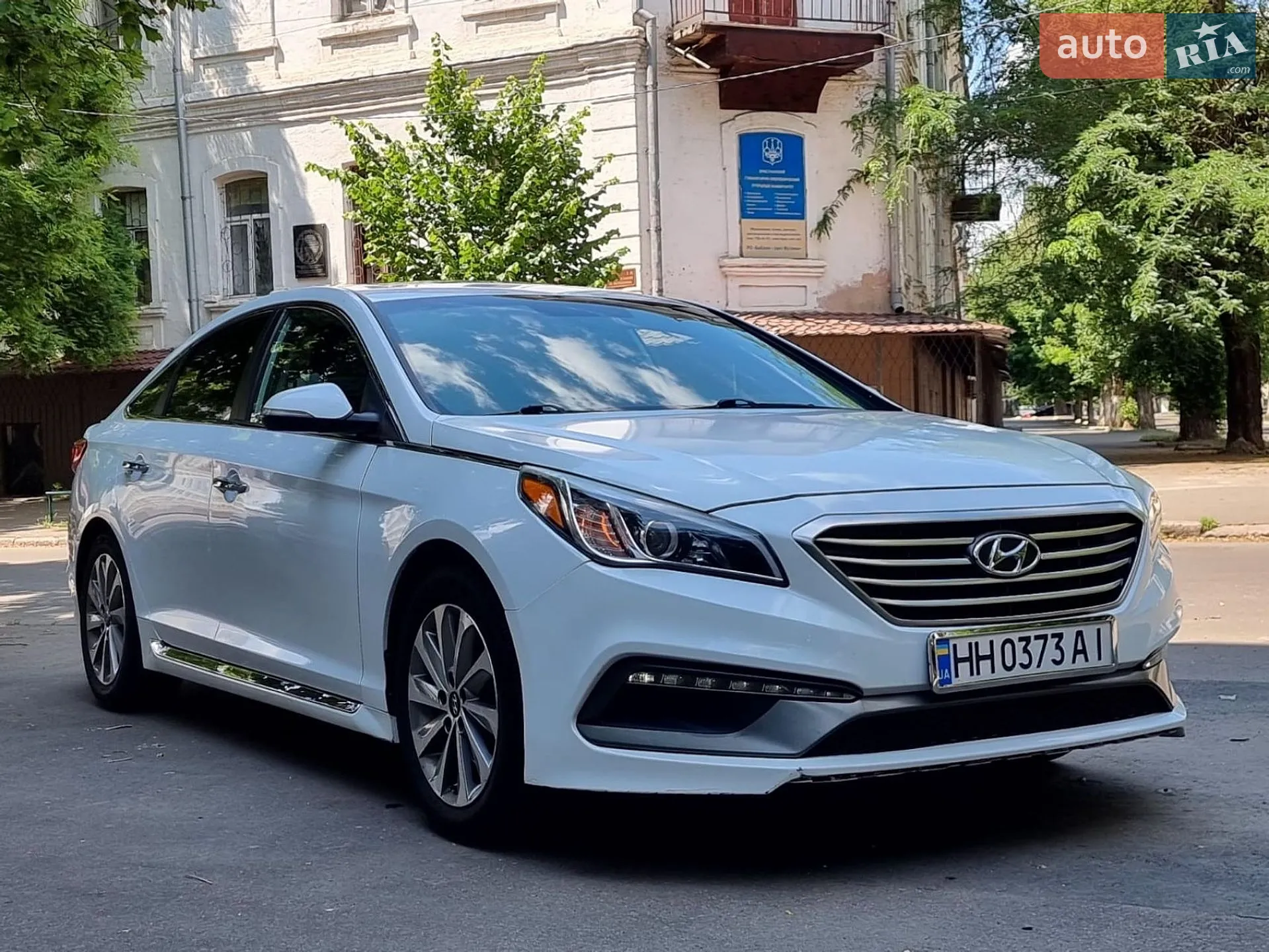 2016 Hyundai Sonata - мініатюра 8