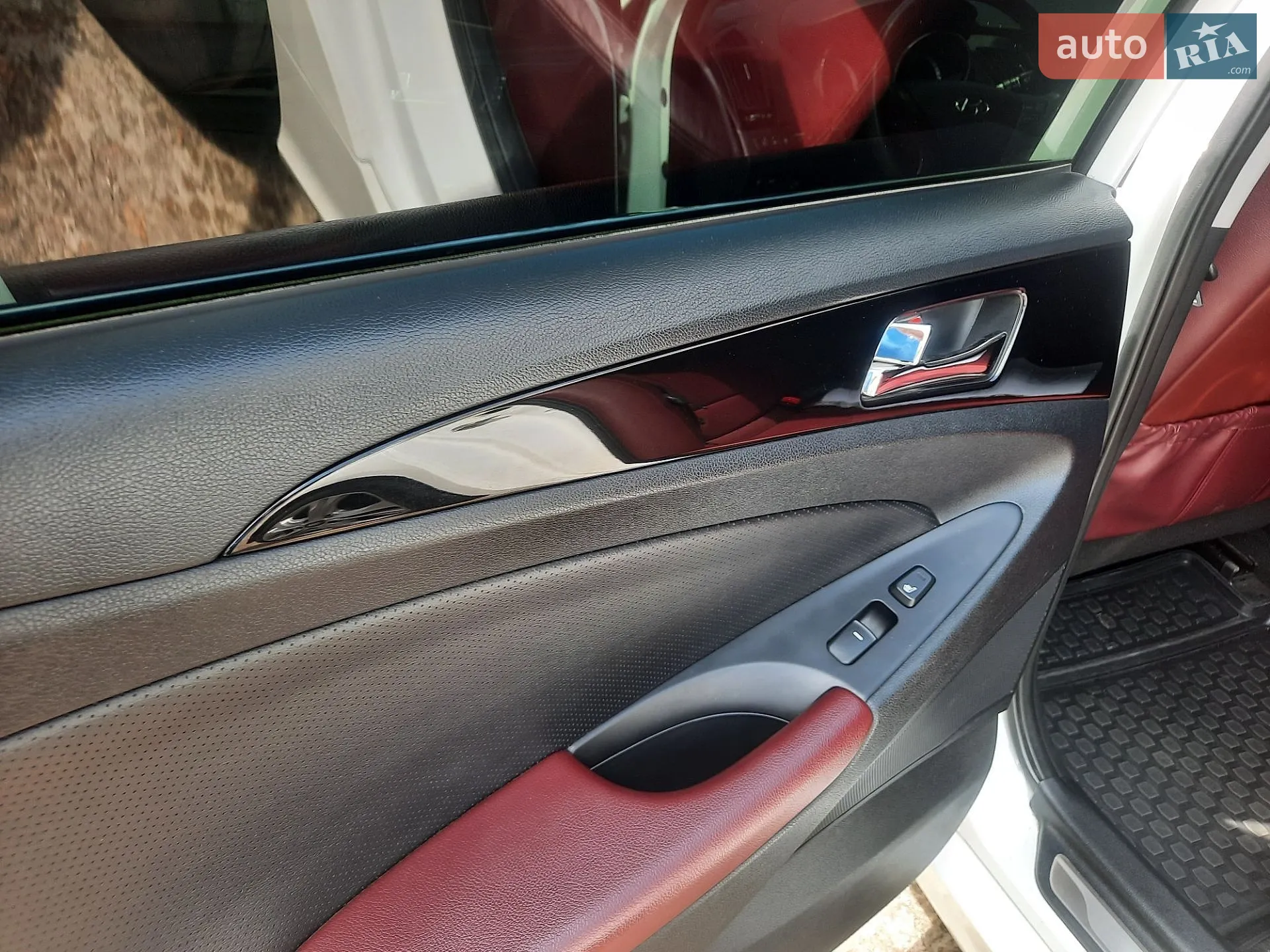 2012 Hyundai Sonata - мініатюра 26