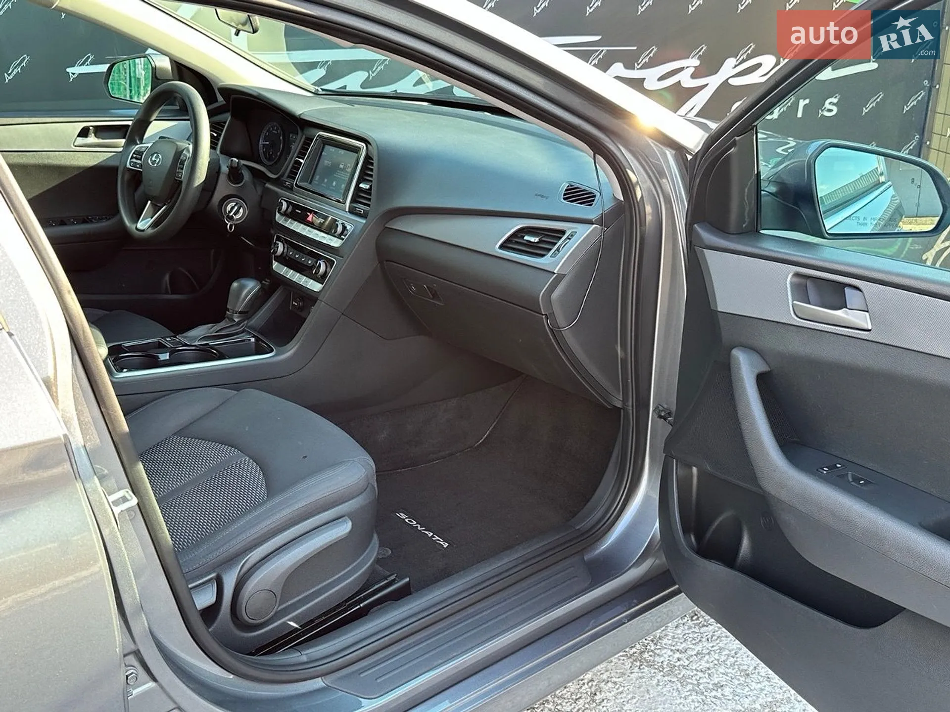 2019 Hyundai Sonata - мініатюра 14