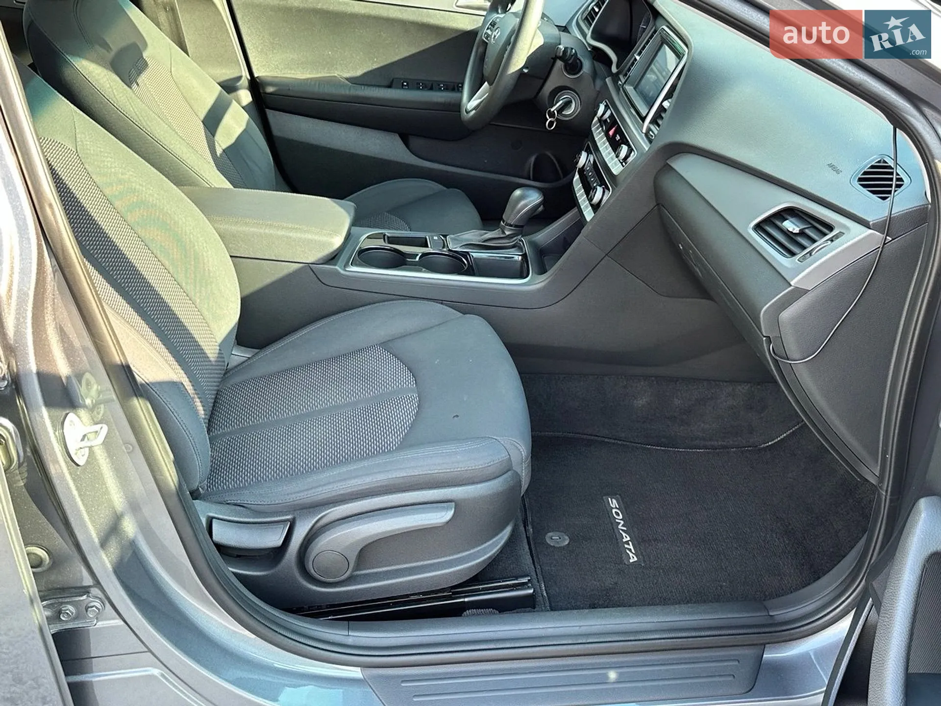 2019 Hyundai Sonata - мініатюра 19