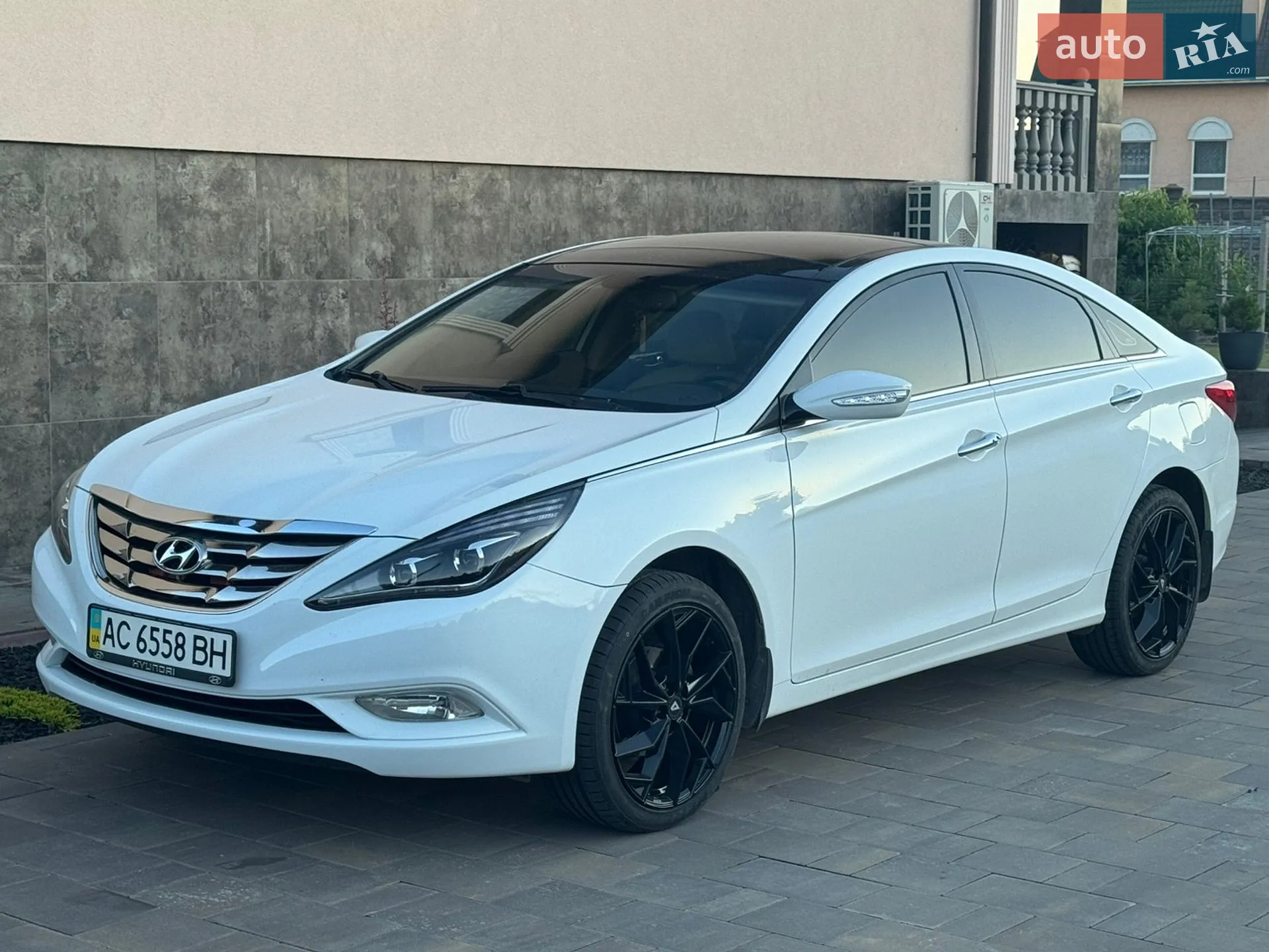 2011 Hyundai Sonata - мініатюра 10