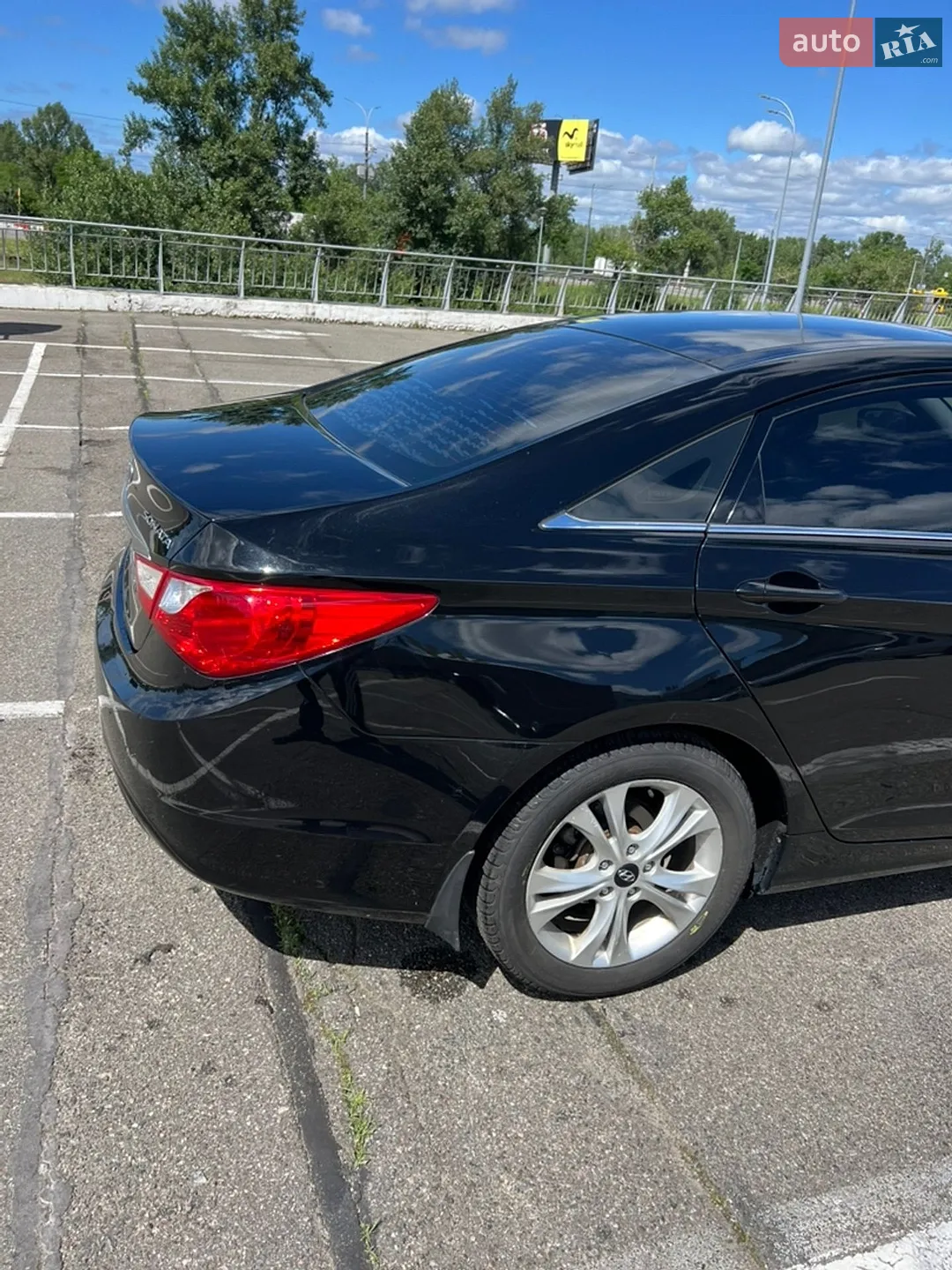 2011 Hyundai Sonata - мініатюра 5