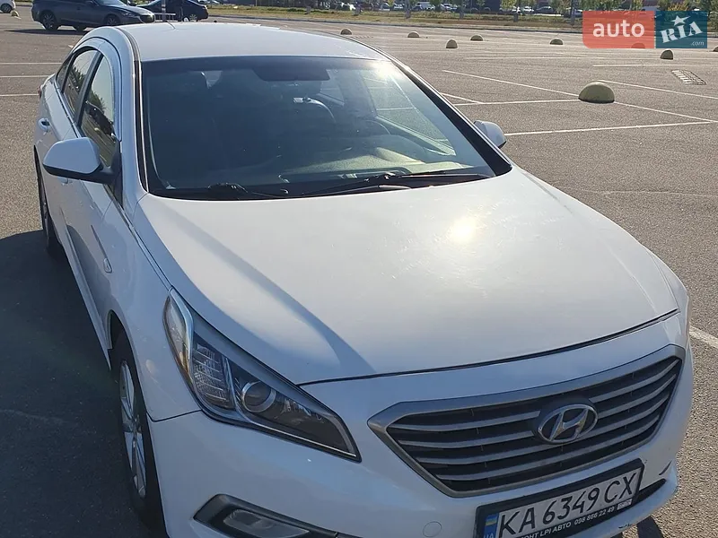 Hyundai Sonata 2016 VIN KMHE5411BHA053642 фото оголошення 11 з 46