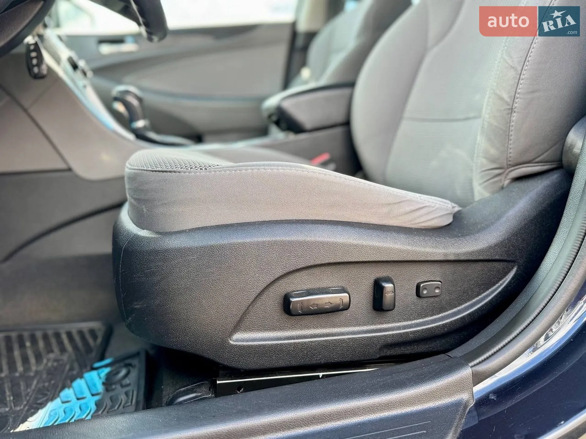 2013 Hyundai Sonata - мініатюра 19