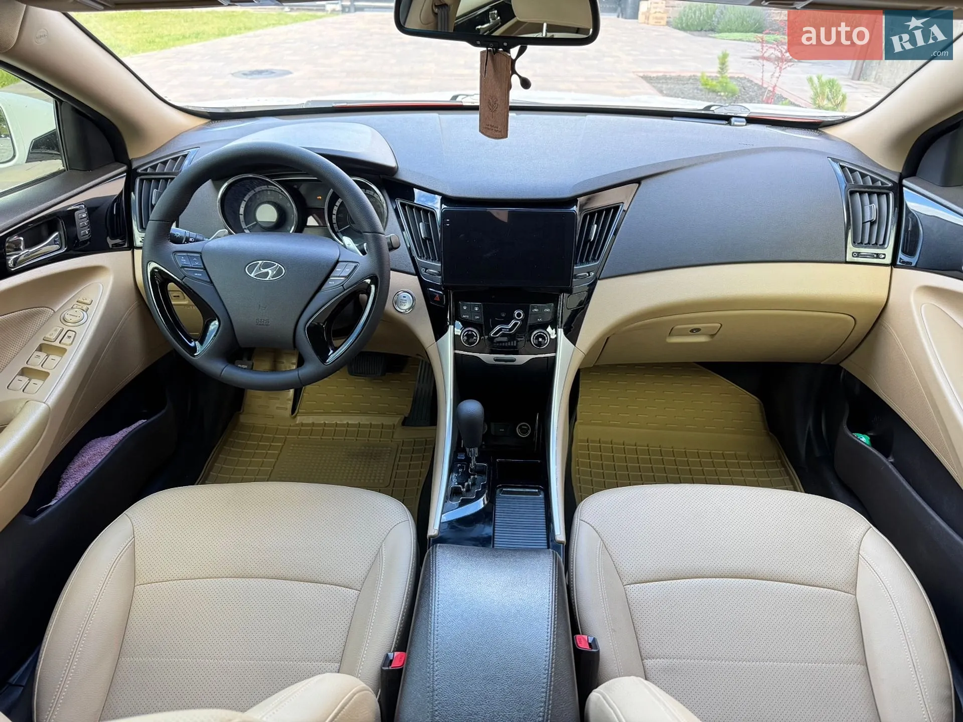 2011 Hyundai Sonata - мініатюра 27