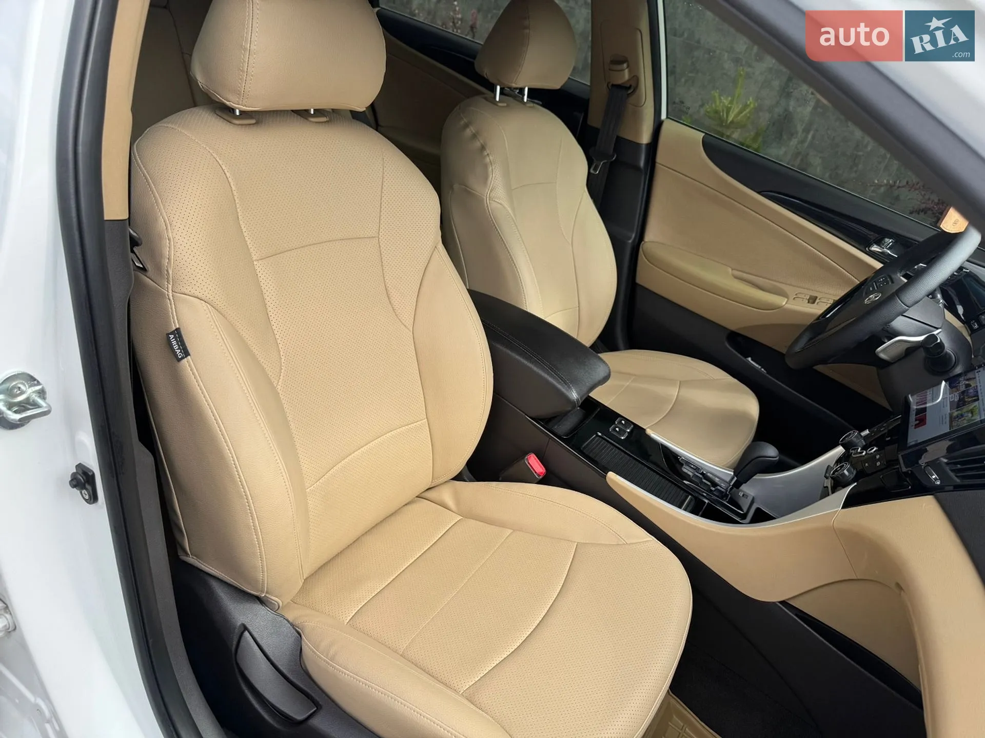 2011 Hyundai Sonata - мініатюра 51
