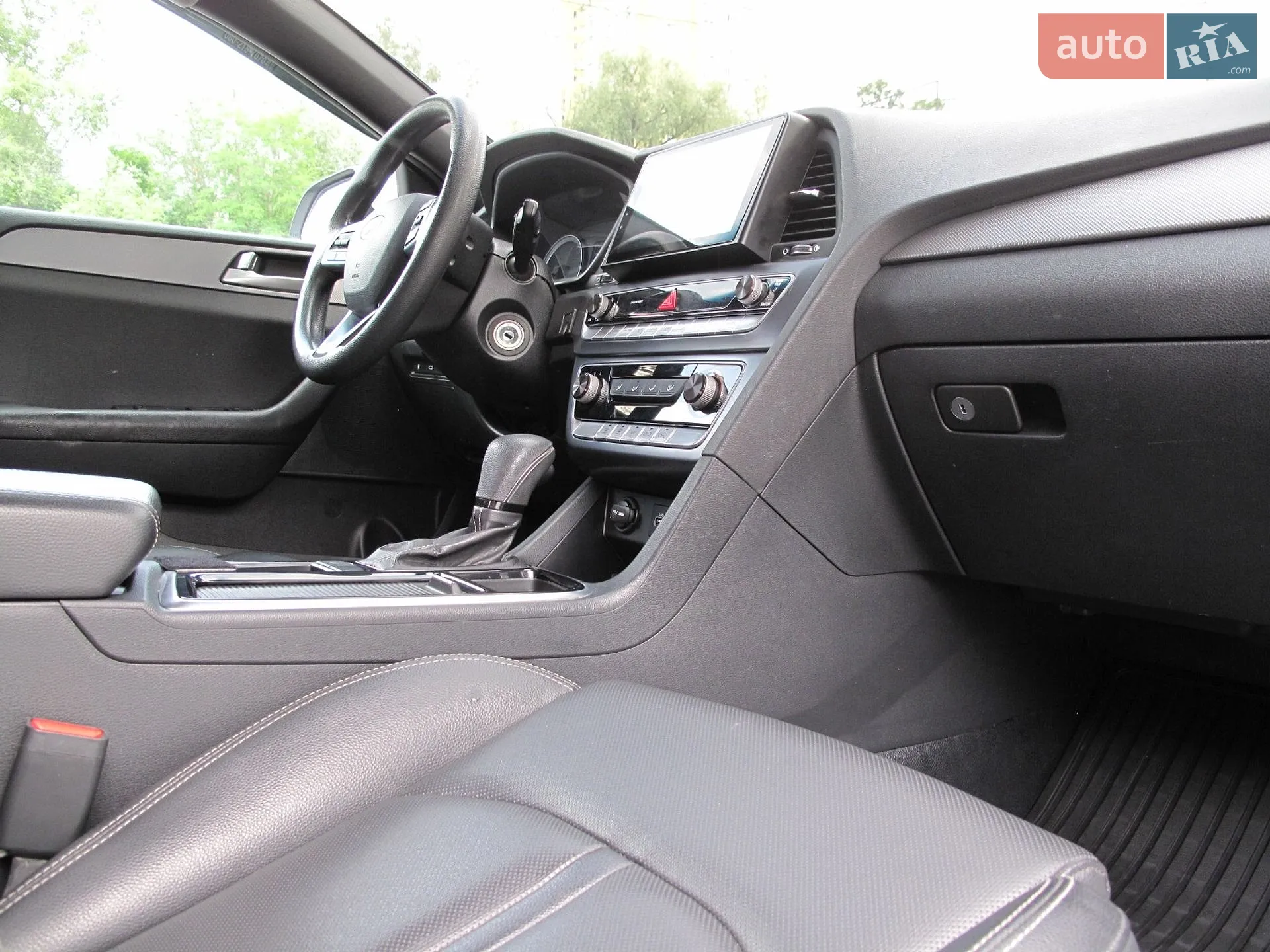 2018 Hyundai Sonata - мініатюра 35