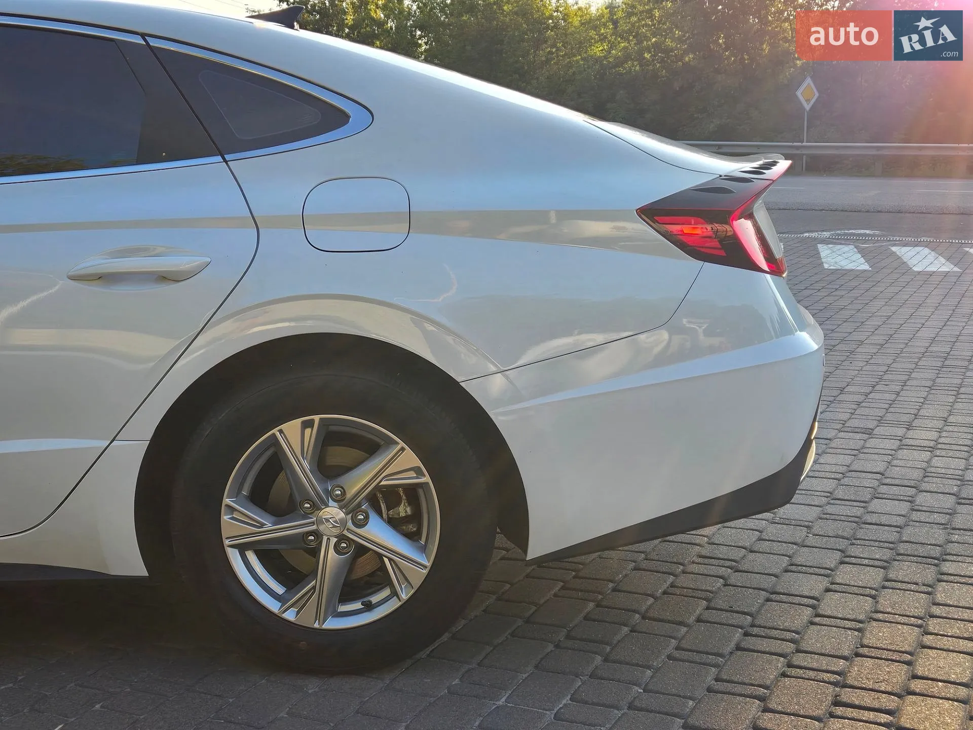 2019 Hyundai Sonata - мініатюра 13