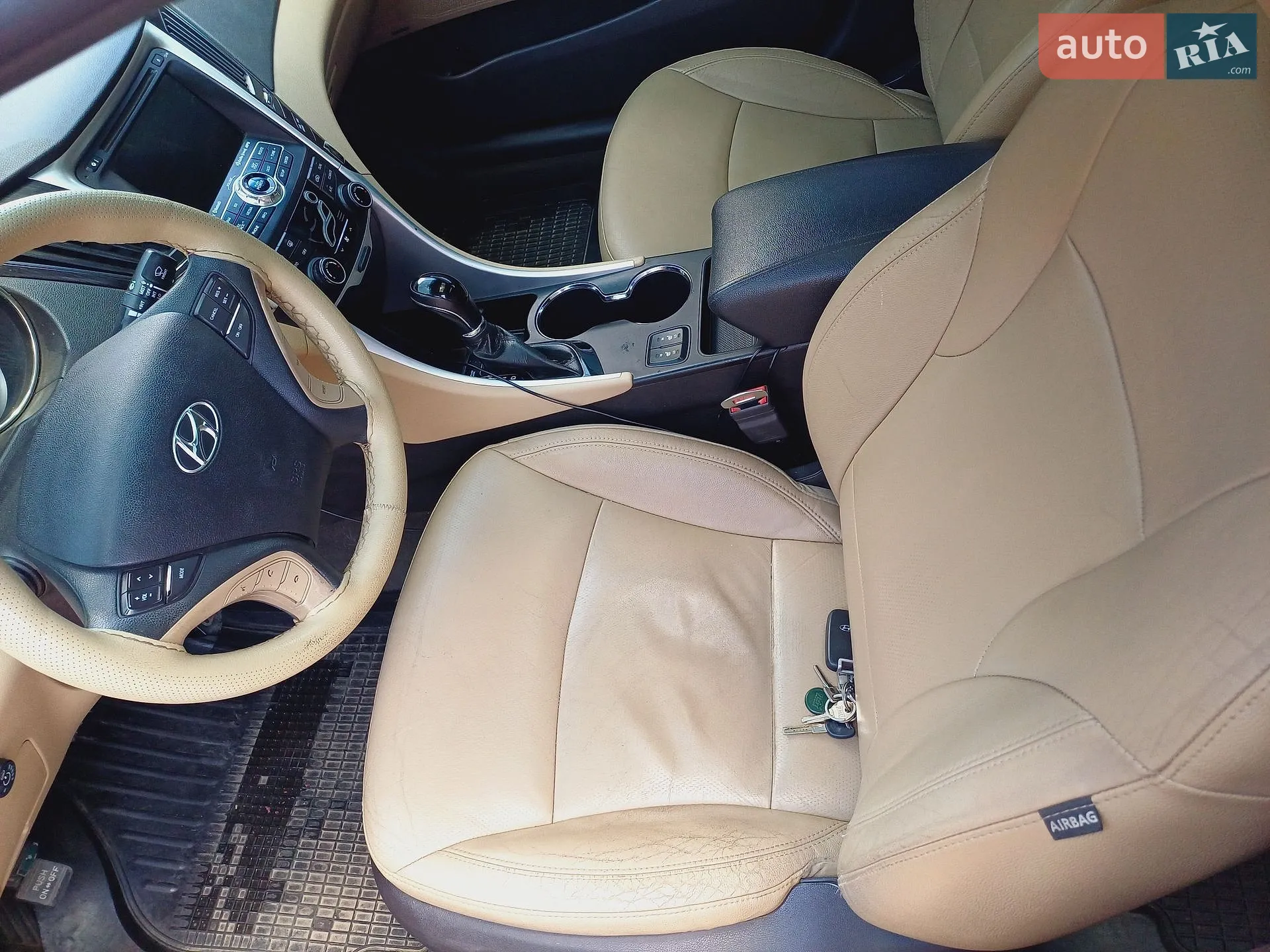 2012 Hyundai Sonata - мініатюра 17