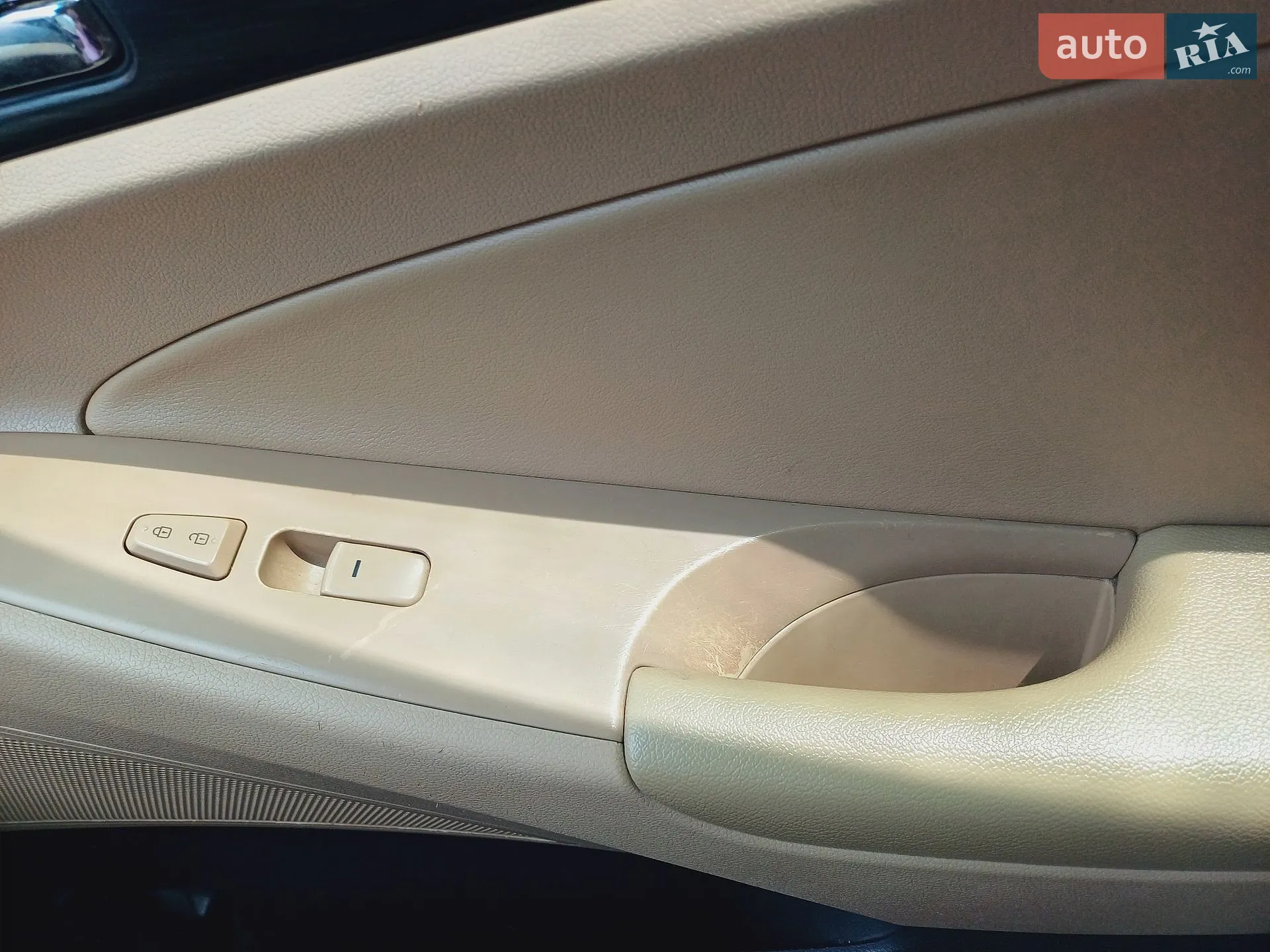 2012 Hyundai Sonata - мініатюра 25