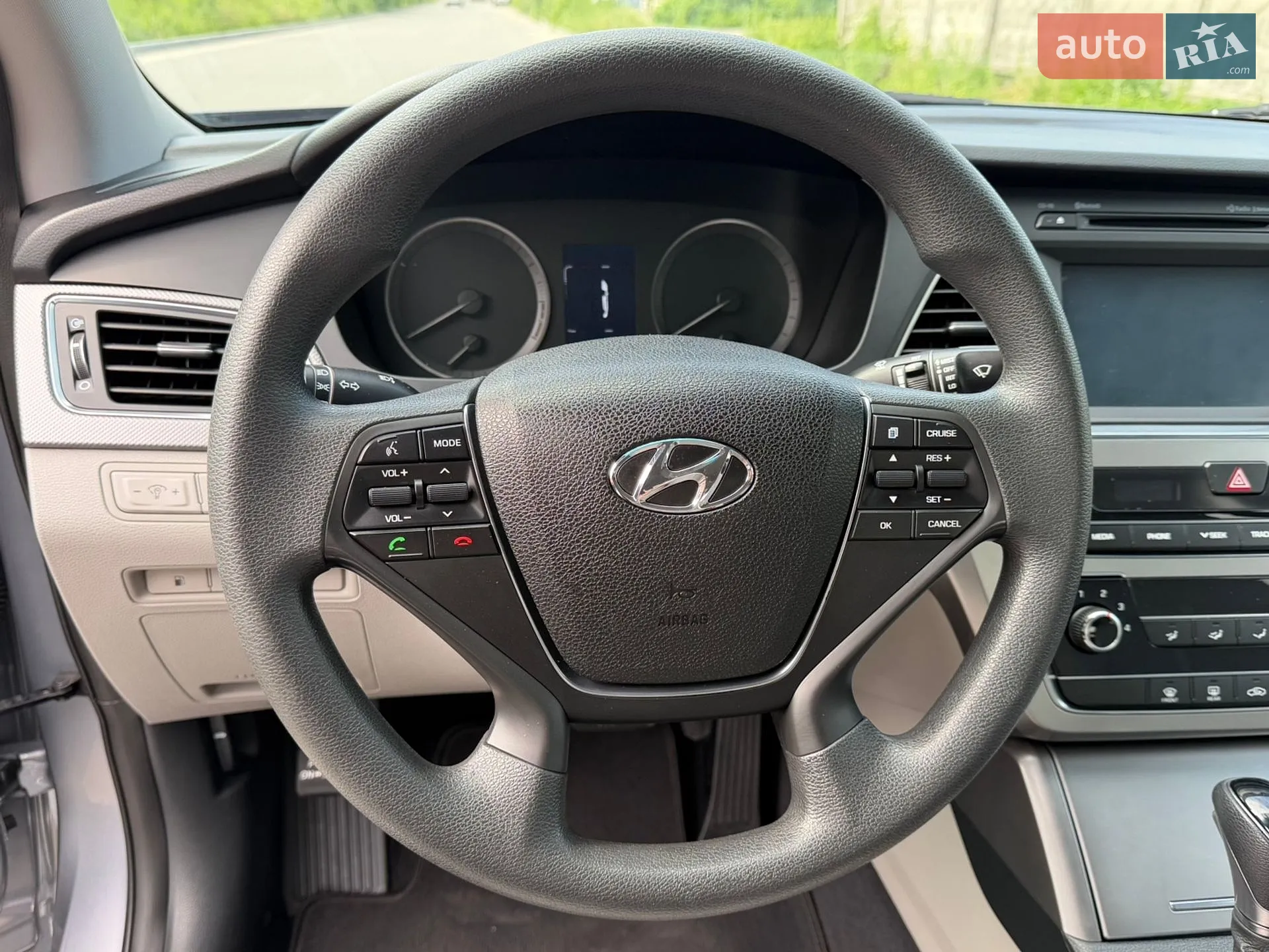 2016 Hyundai Sonata - мініатюра 27
