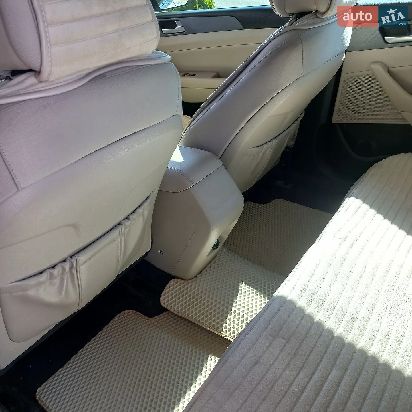 2016 Hyundai Sonata - мініатюра 21